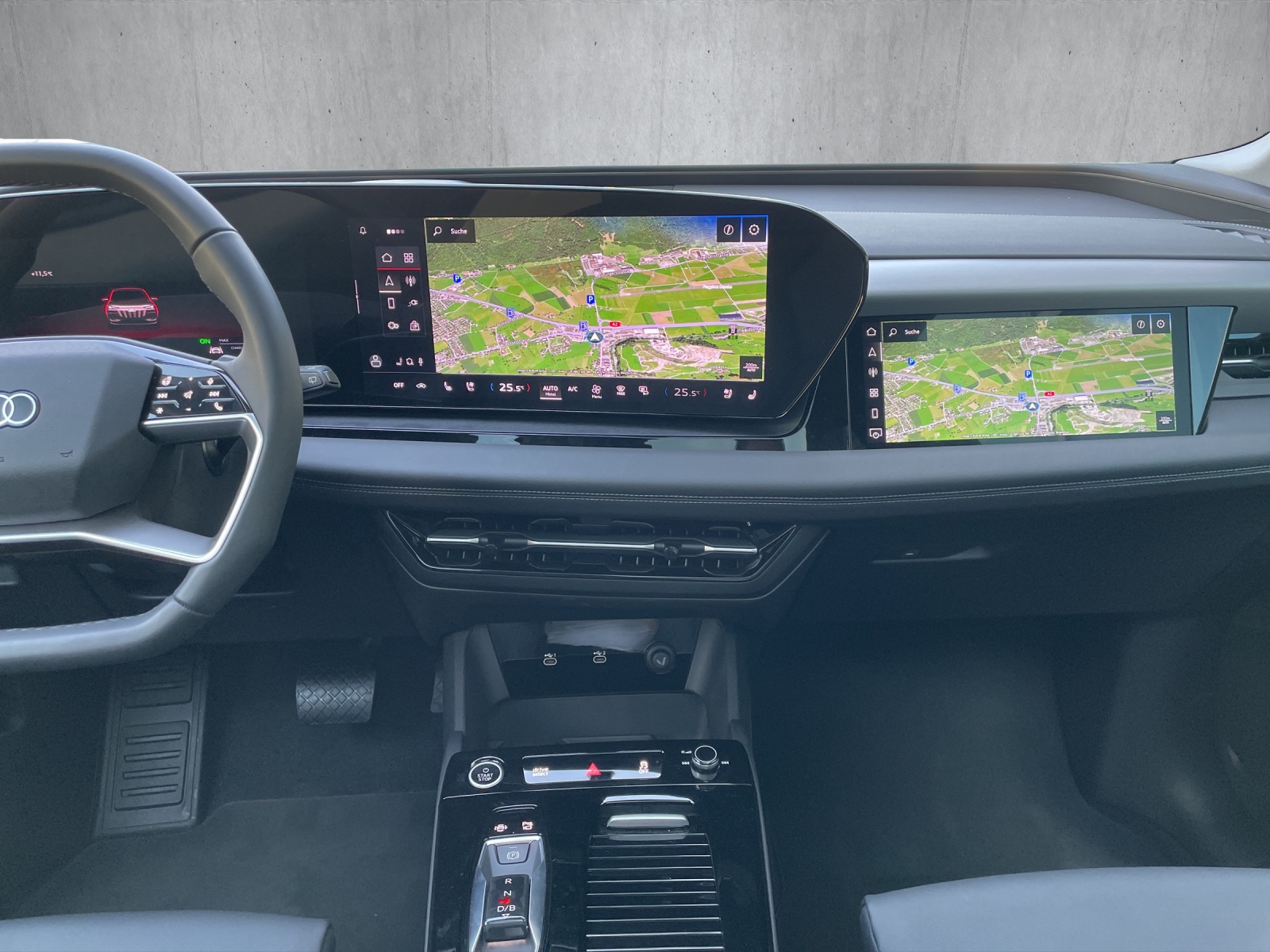 AUDI Q6 e-tron quattro-image-12