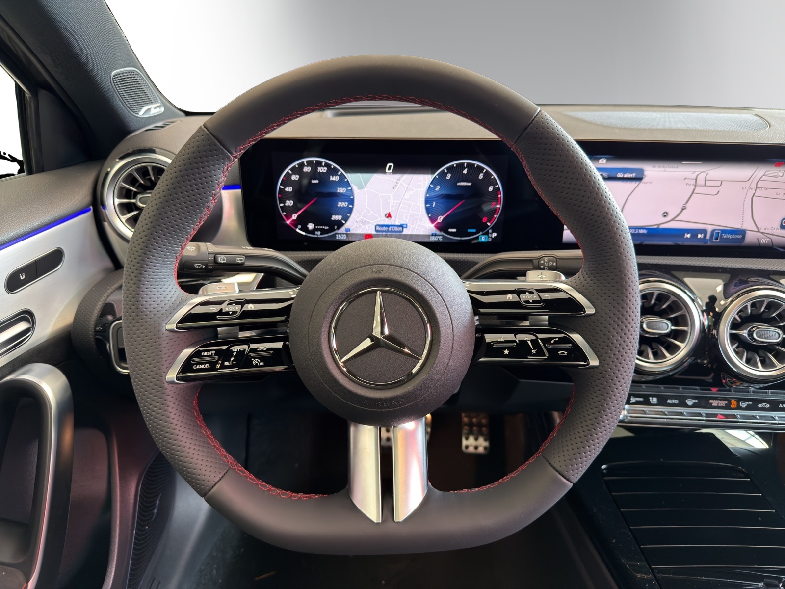 Image MERCEDES-BENZ A-220 A 220 4Matic 8G-DCT