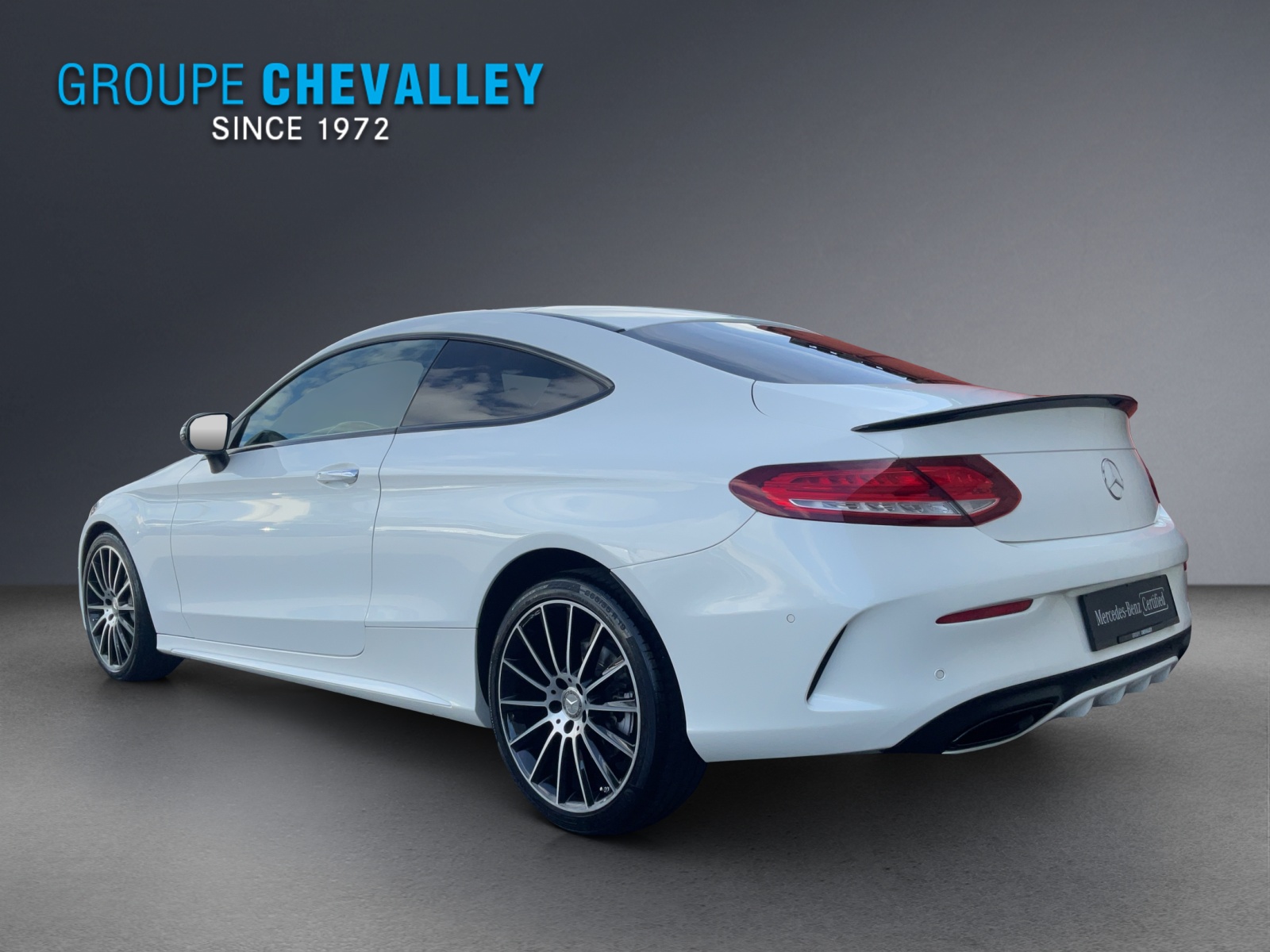 MERCEDES-BENZ C 250 AMG Line-image-3