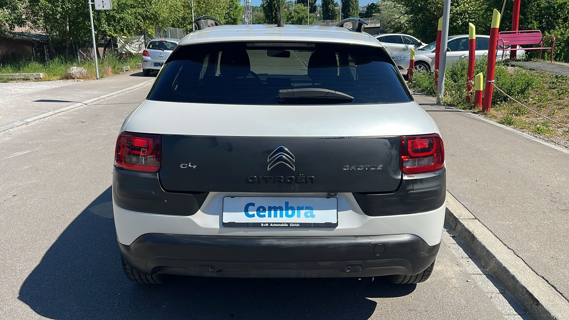 CITROEN C4 Cactus 1.6 BlueHDi Shine-image-7