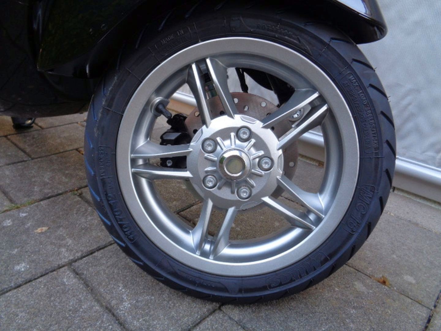 PIAGGIO VESPA PRIMAVERA 125 ABS E5-image-8