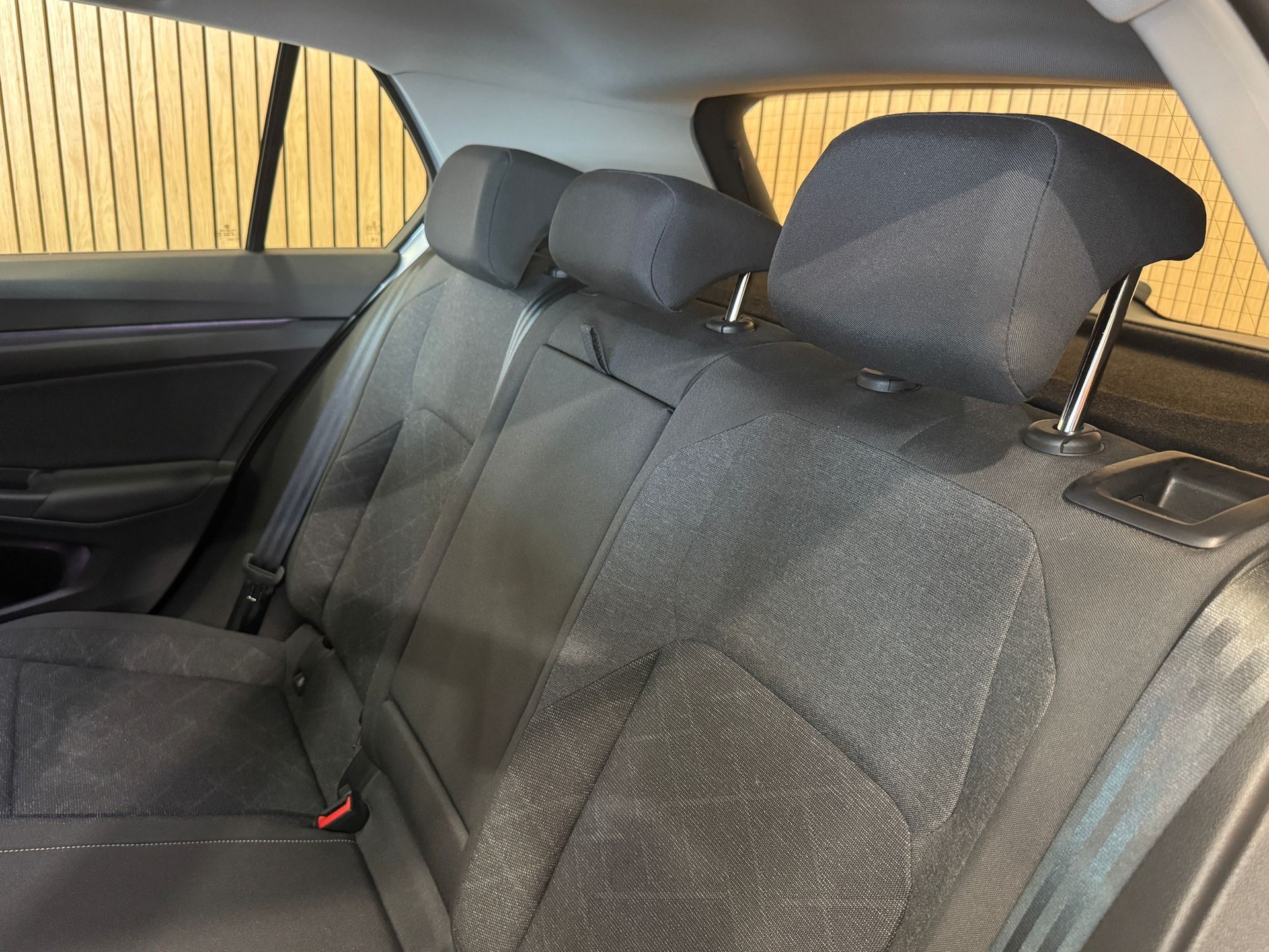 VW Golf 2.0 TDI Life-image-19