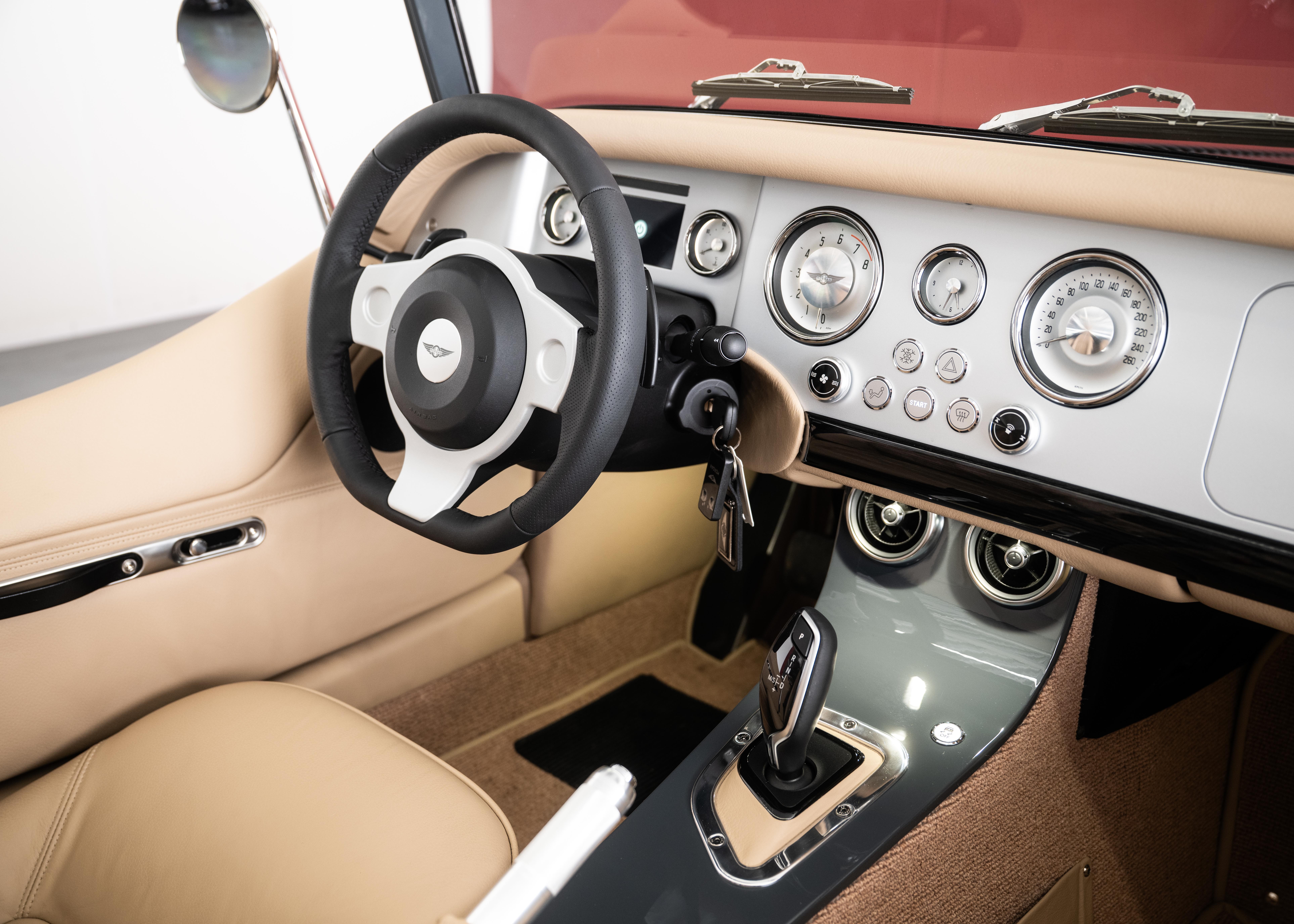 Image MORGAN 4-4 Plus Four 2.0 Automatic (Swiss new car, 30-month factory warranty)