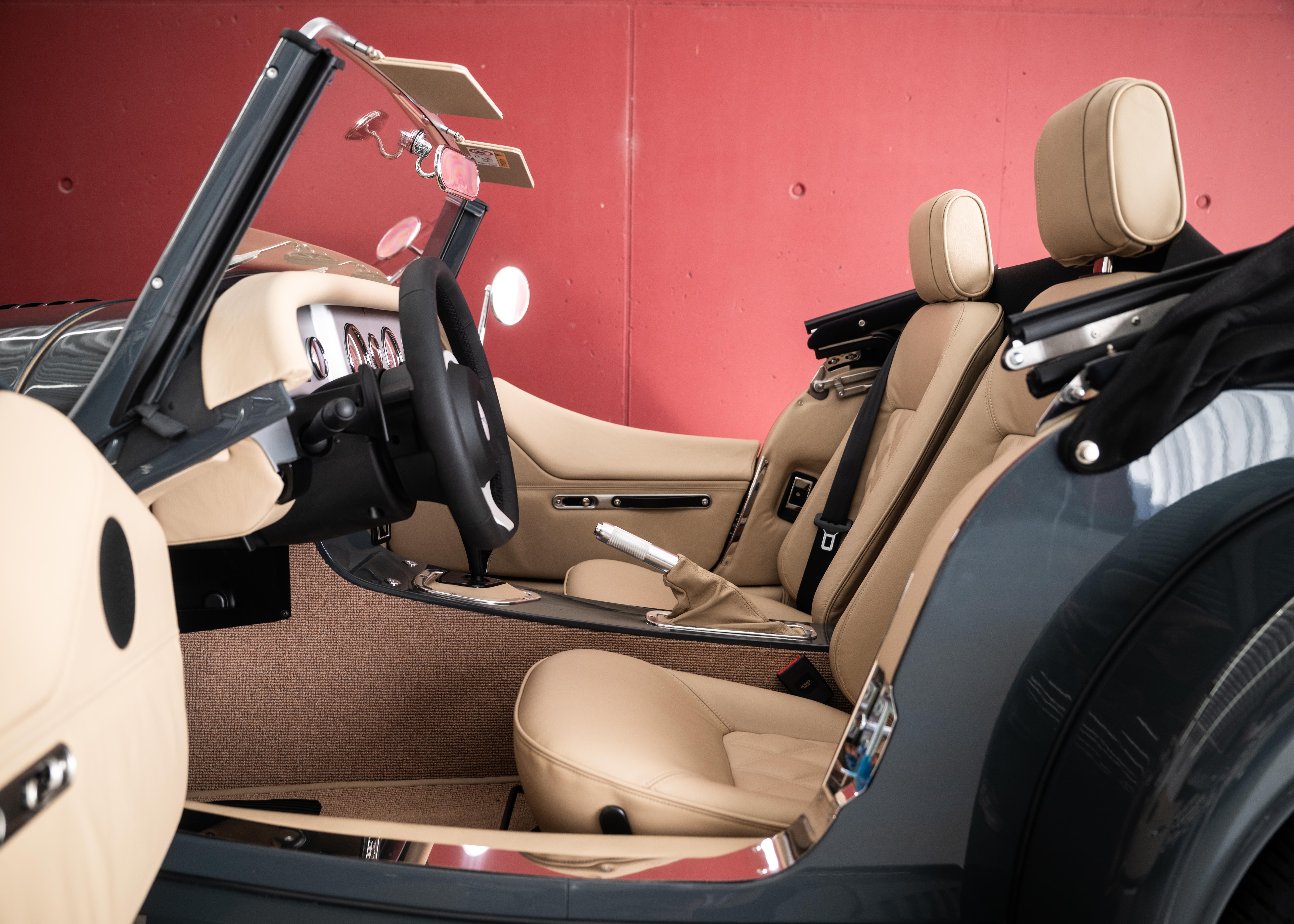 Image MORGAN 4-4 Plus Four 2.0 Automatic (Swiss new car, 30-month factory warranty)