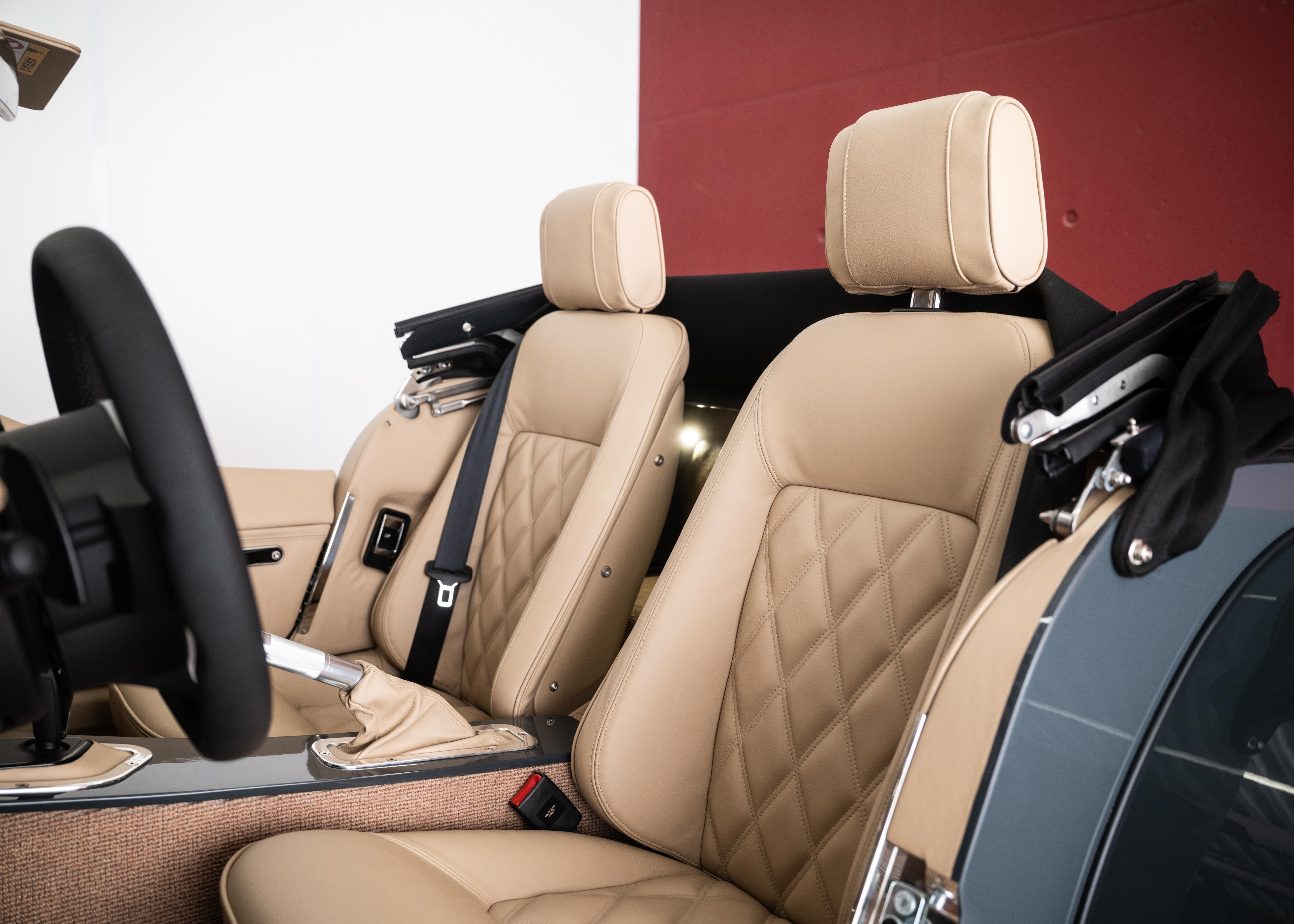 Image MORGAN 4-4 Plus Four 2.0 Automatic (Swiss new car, 30-month factory warranty)