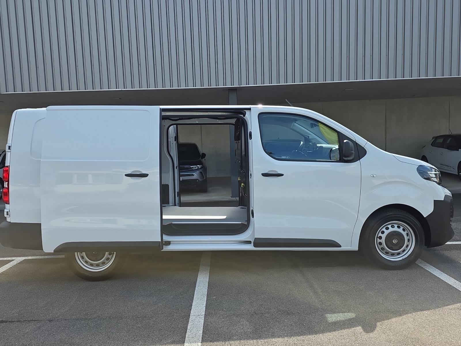 OPEL Vivaro Cargo XL 2.2 D 150 S/S-image-17