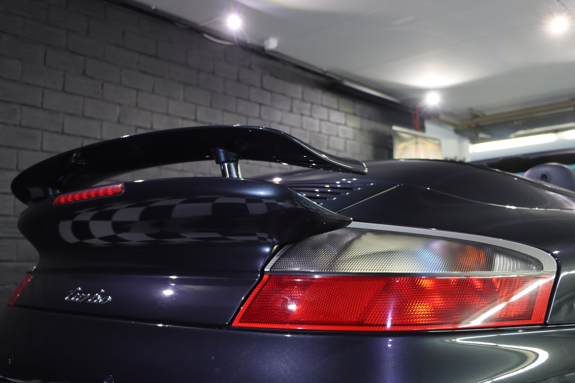 PORSCHE Turbo Cabrio Manual WLS (X50)-image-6
