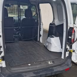 FORD 1.0 EcoB Limited-image-3