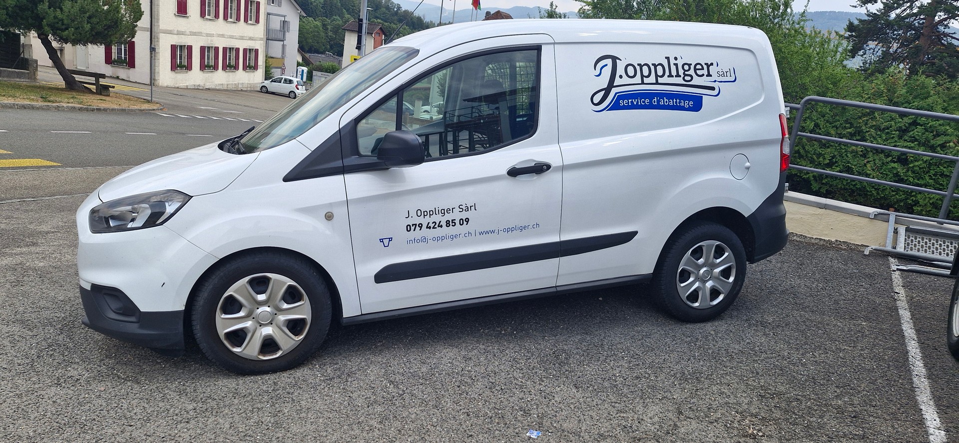 FORD 1.0 EcoB Limited-image-0