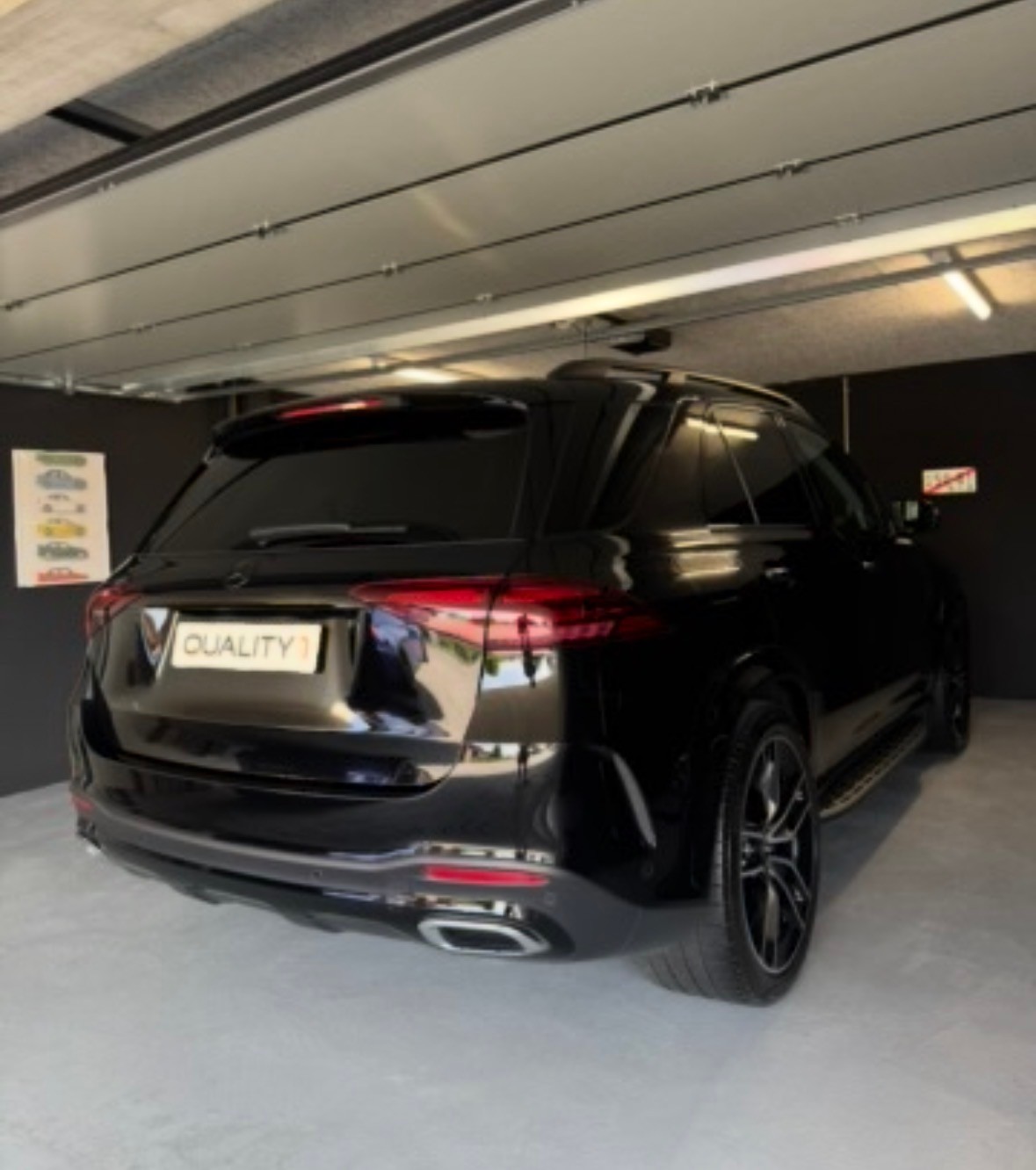 MERCEDES-BENZ GLE 450 d AMG Line 4matic-image-2