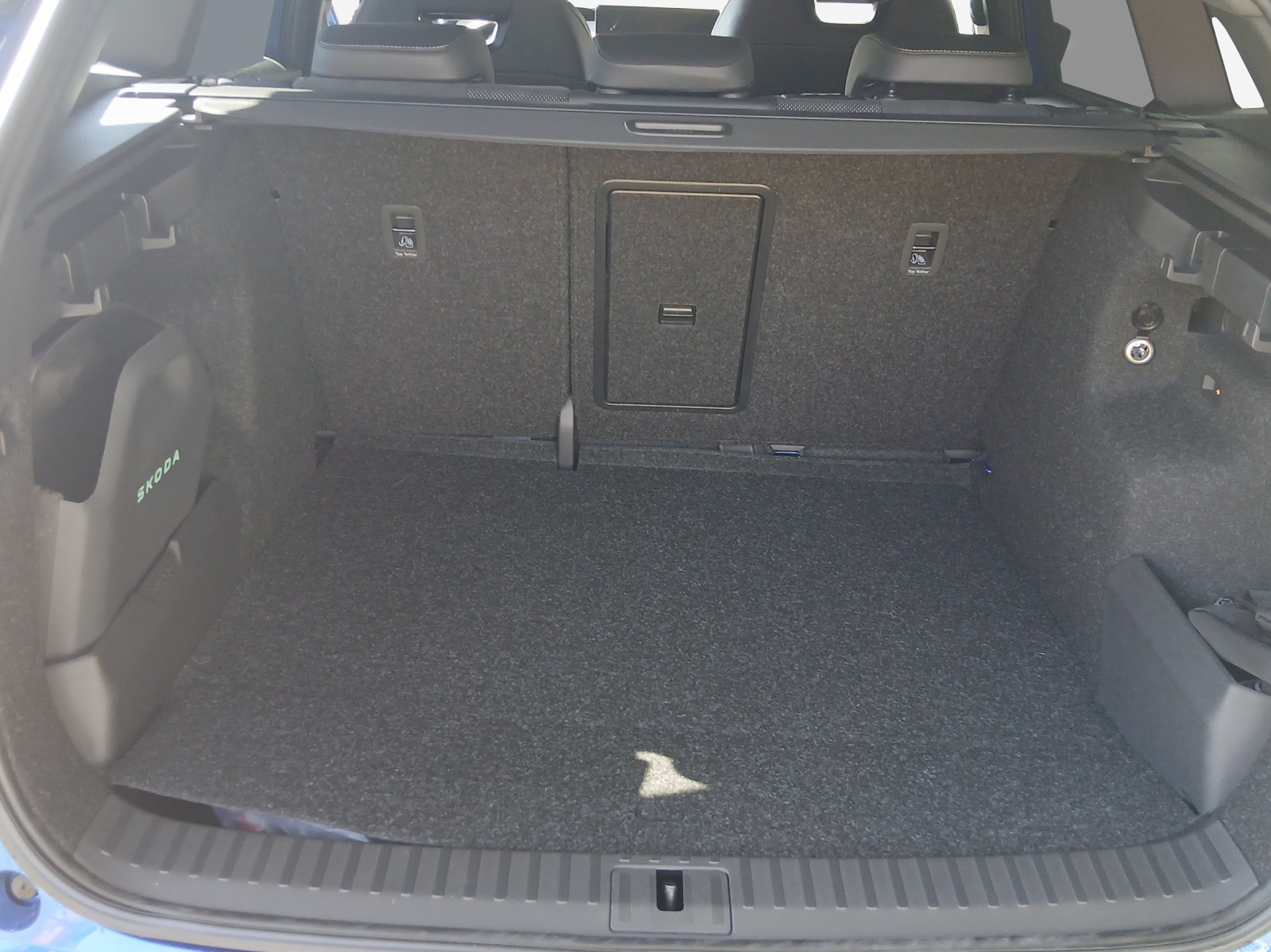 SKODA Enyaq 85x Sportline 4x4-image-11