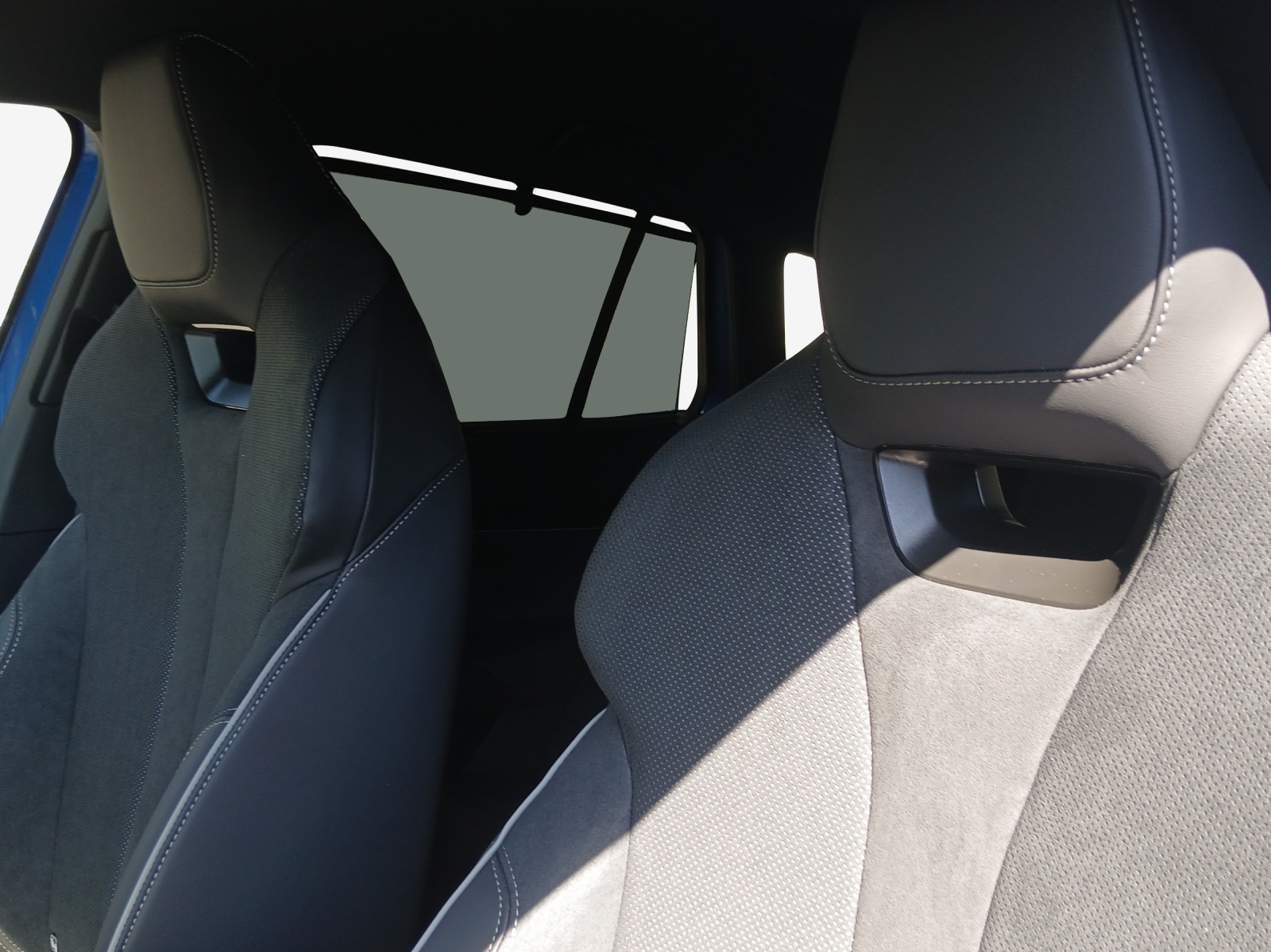 SKODA Enyaq 85x Sportline 4x4-image-14