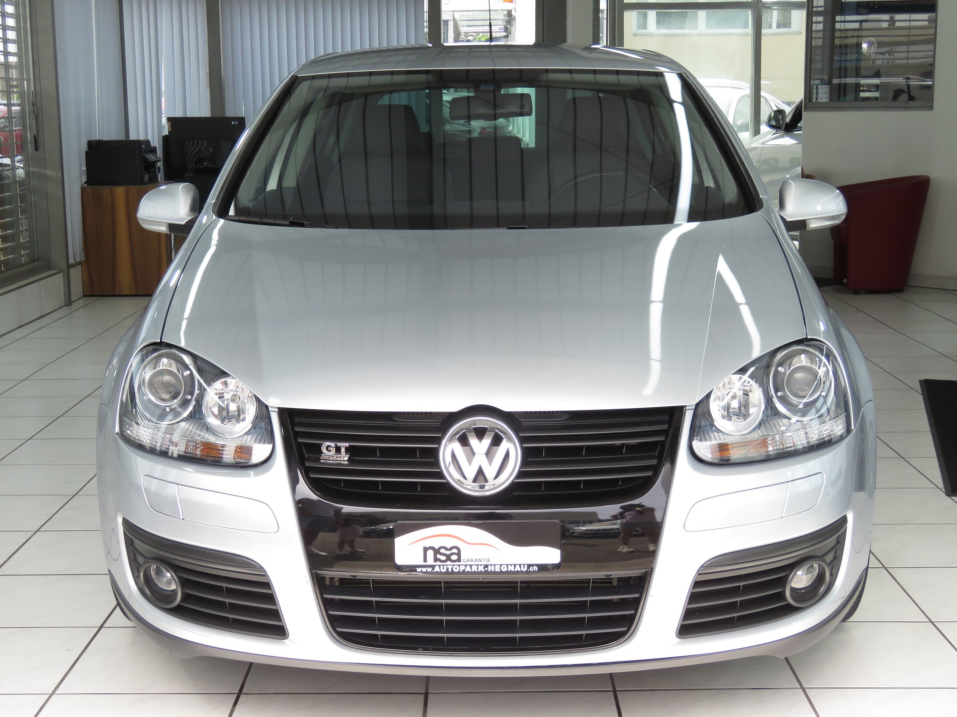 VW Golf 2.0 FSI GT Sport 4-Motion-showroom-element-1