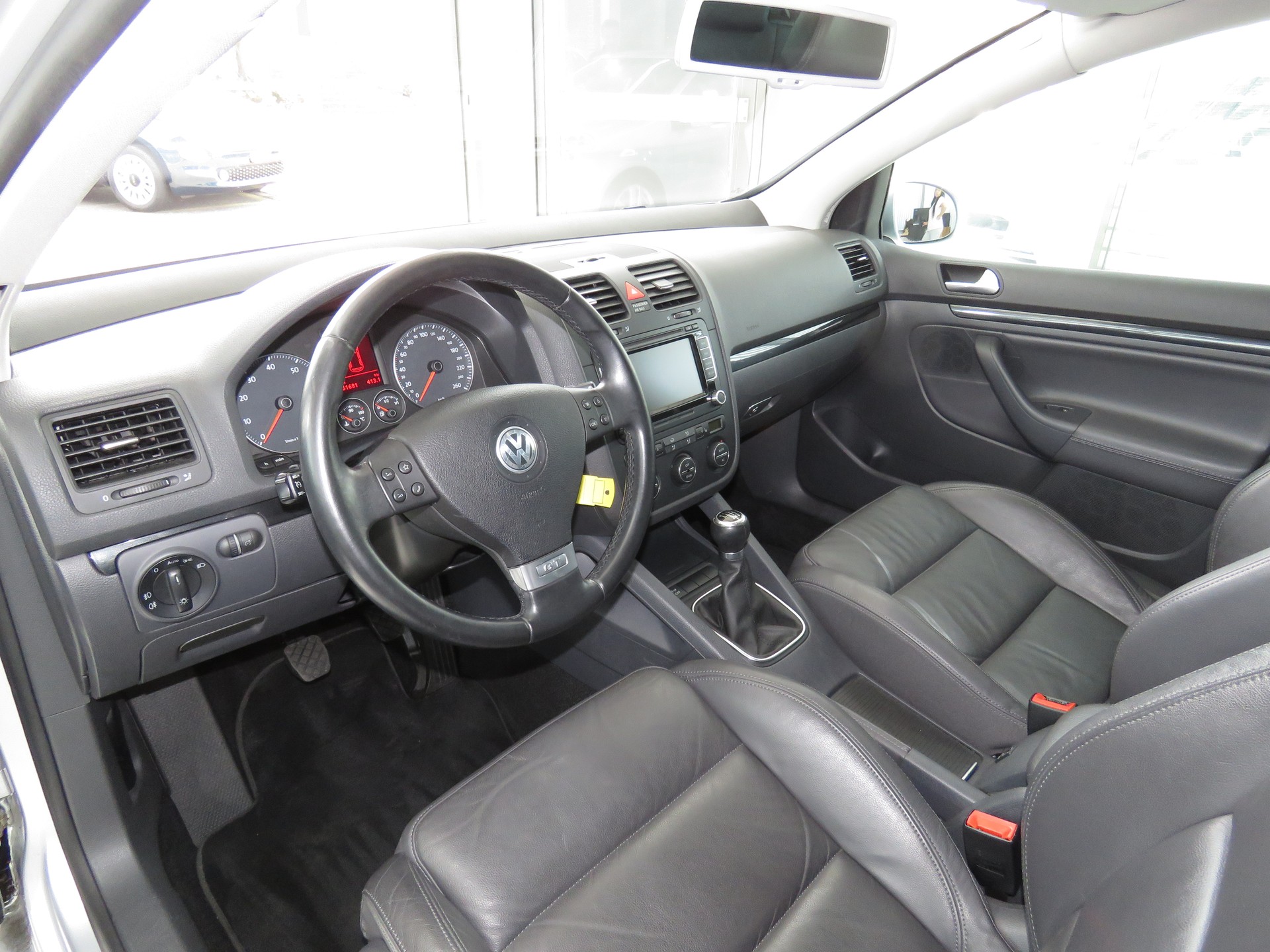 VW Golf 2.0 FSI GT Sport 4-Motion-image-6