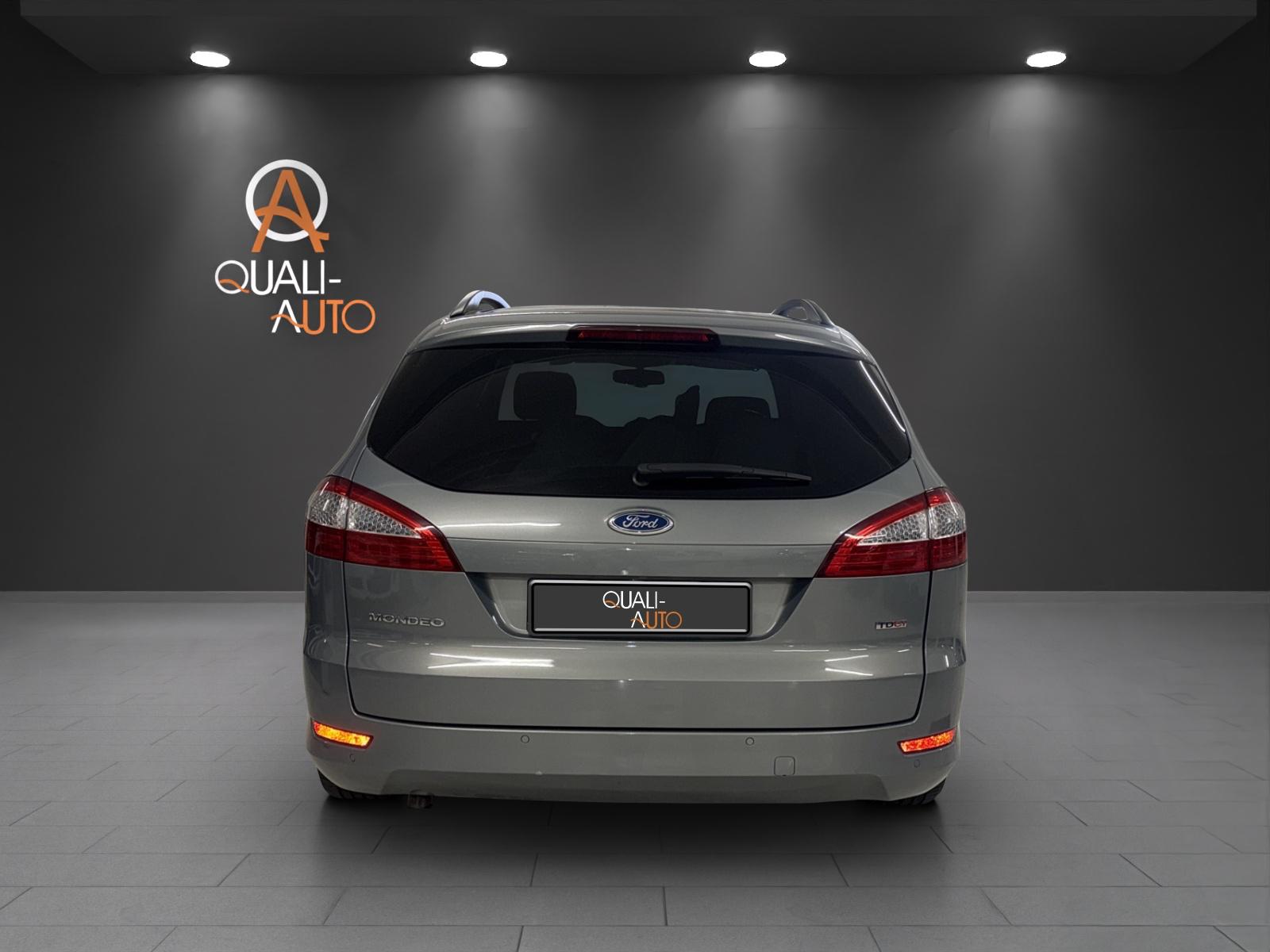 FORD Mondeo 2.0 TDCi 16V Ambiente Automatic-image-4