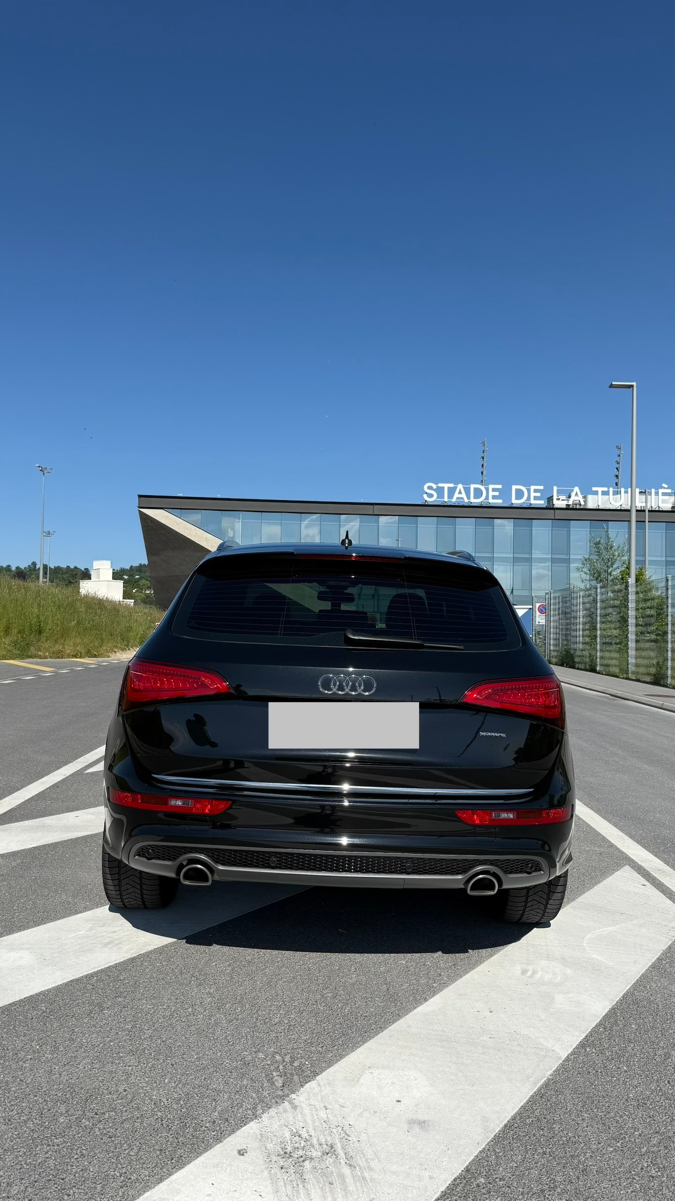 AUDI 3.0 V6 TDI quattro S-Tronic-image-3