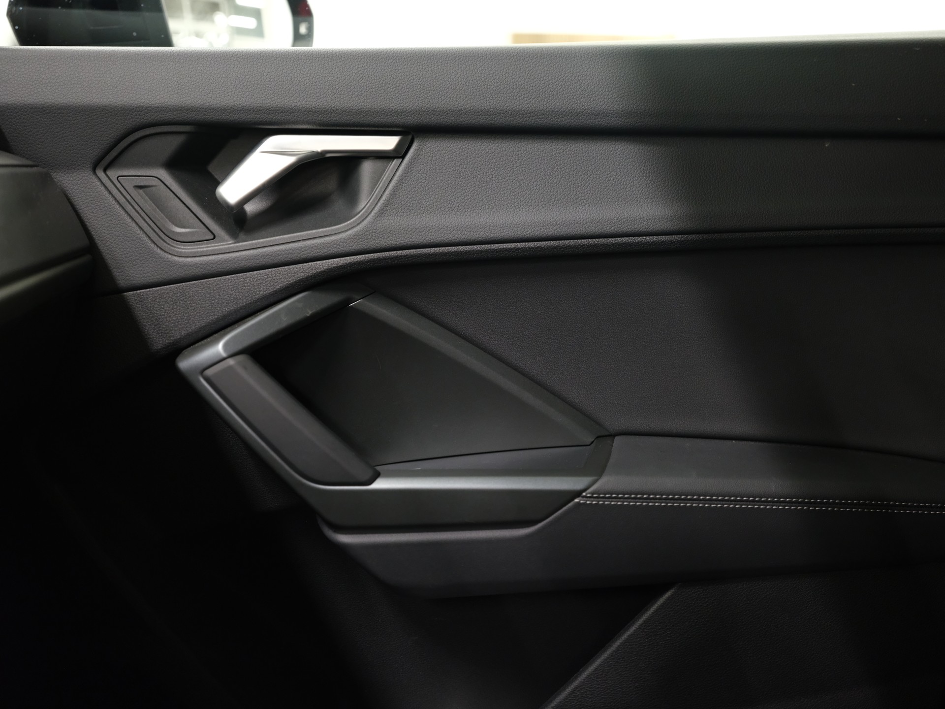 AUDI Q3 Sportback 40 TFSI S line quattro S-tronic *Carplay* *Rückfahrkamera* *Werksgarantie*-image-26