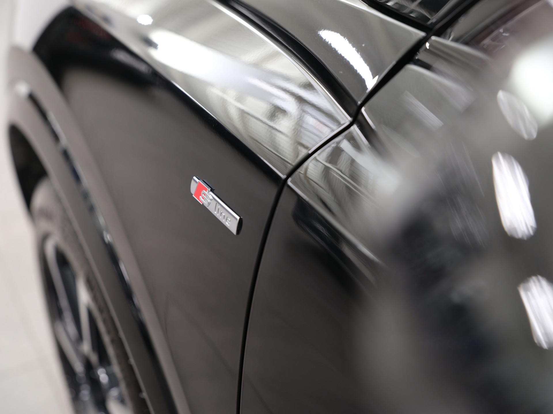 AUDI Q3 Sportback 40 TFSI S line quattro S-tronic *Carplay* *Rückfahrkamera* *Werksgarantie*-image-14