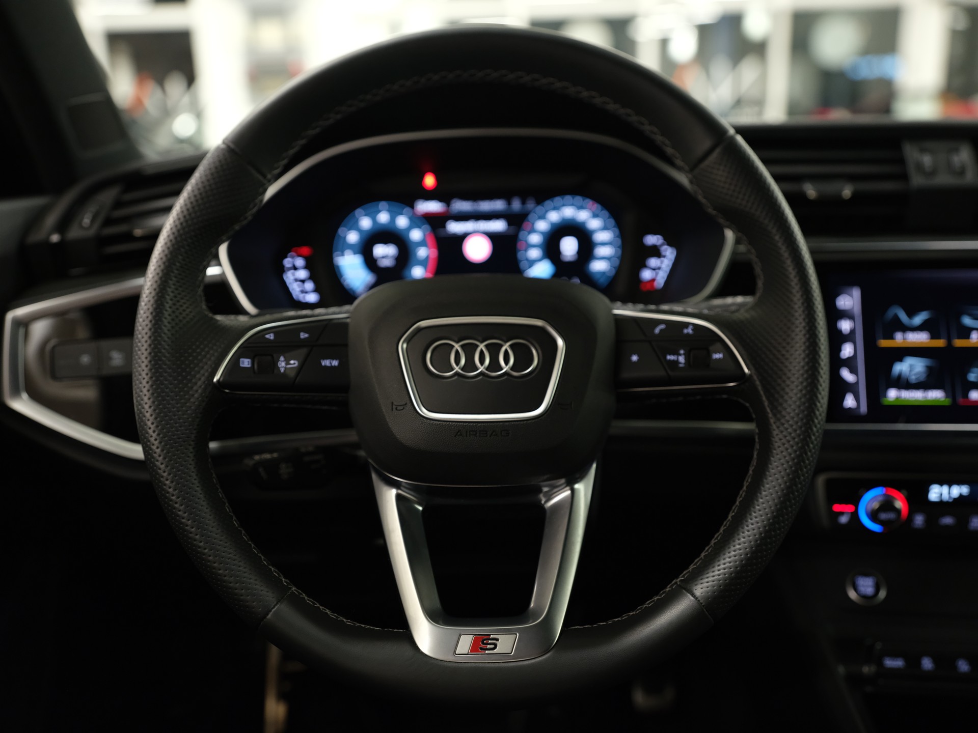 AUDI Q3 Sportback 40 TFSI S line quattro S-tronic *Carplay* *Rückfahrkamera* *Werksgarantie*-image-19