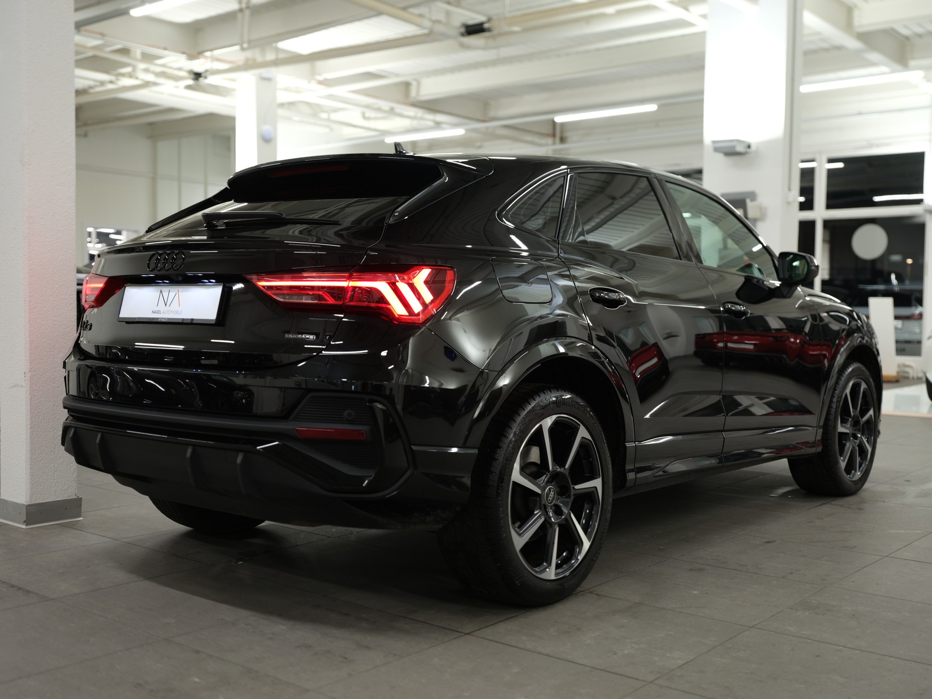 AUDI Q3 Sportback 40 TFSI S line quattro S-tronic *Carplay* *Rückfahrkamera* *Werksgarantie*-image-6