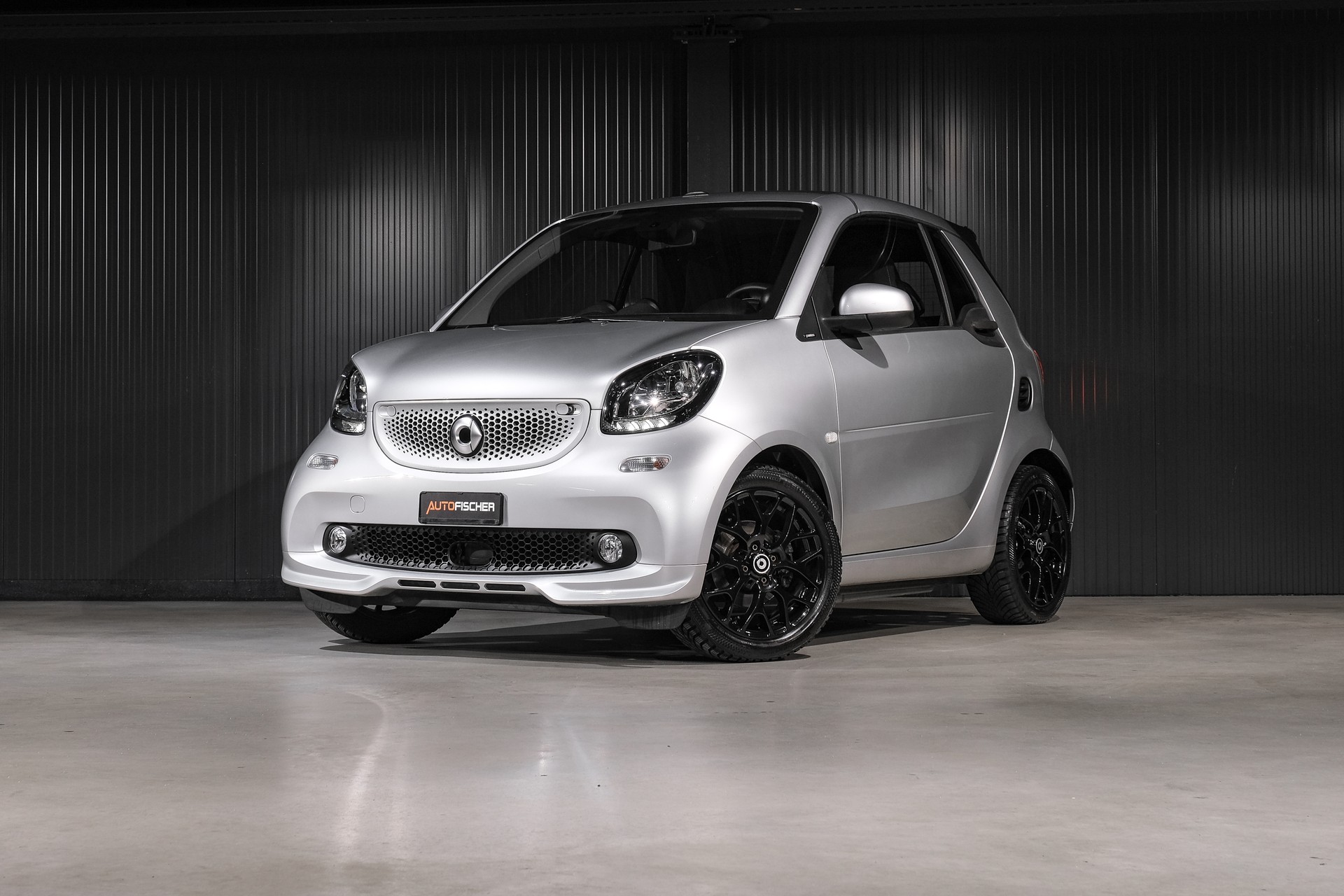 SMART Fortwo Urbanshadow Edition-image-0