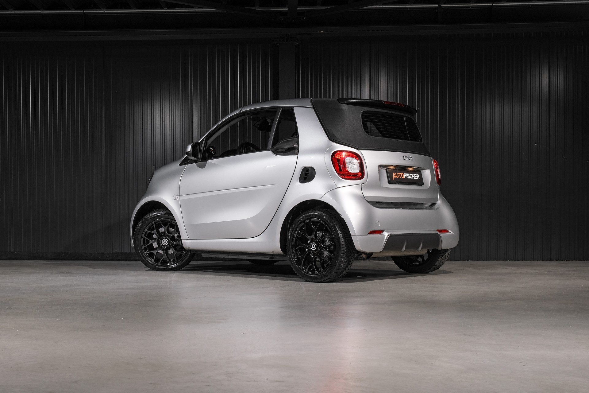SMART Fortwo Urbanshadow Edition-image-1