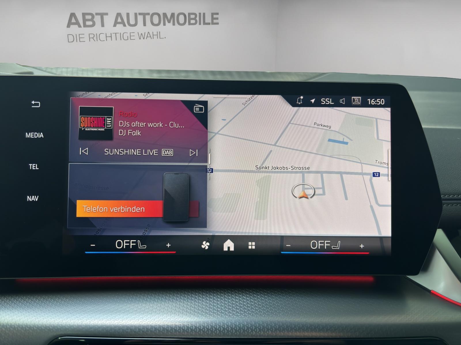 BMW 225e xDrive paddles Active Tourer-image-9