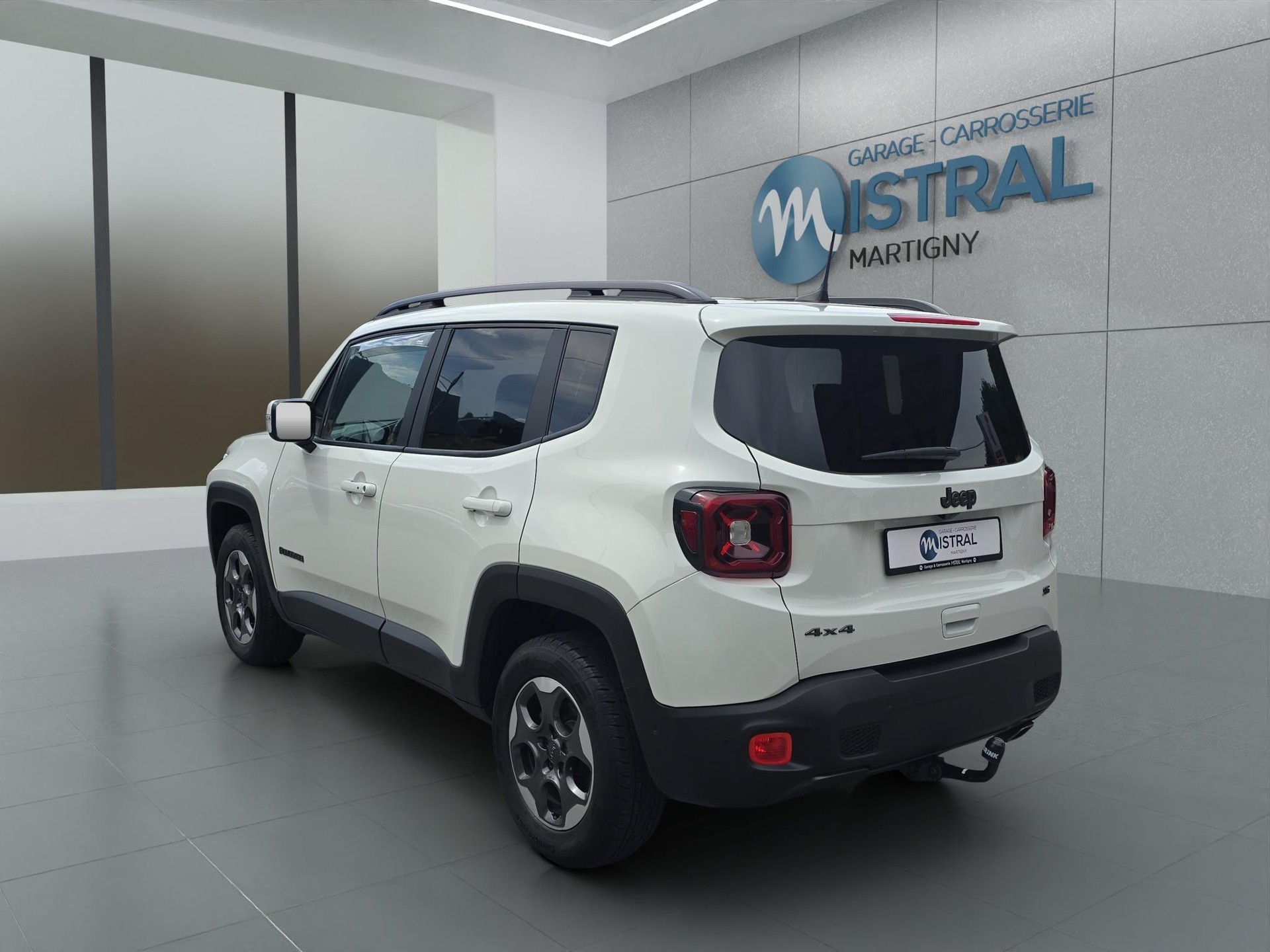 JEEP Renegade 1.3 Turbo S AWD-image-2