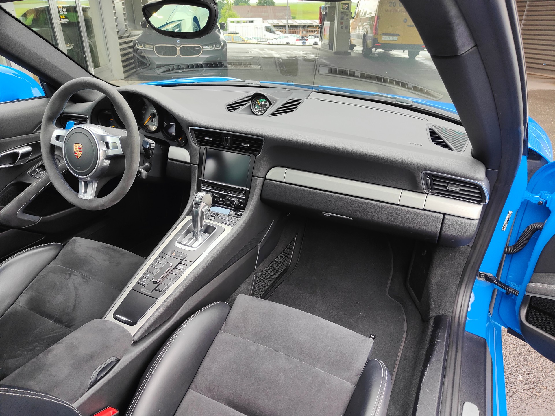 PORSCHE 911 GT3 PDK-image-11
