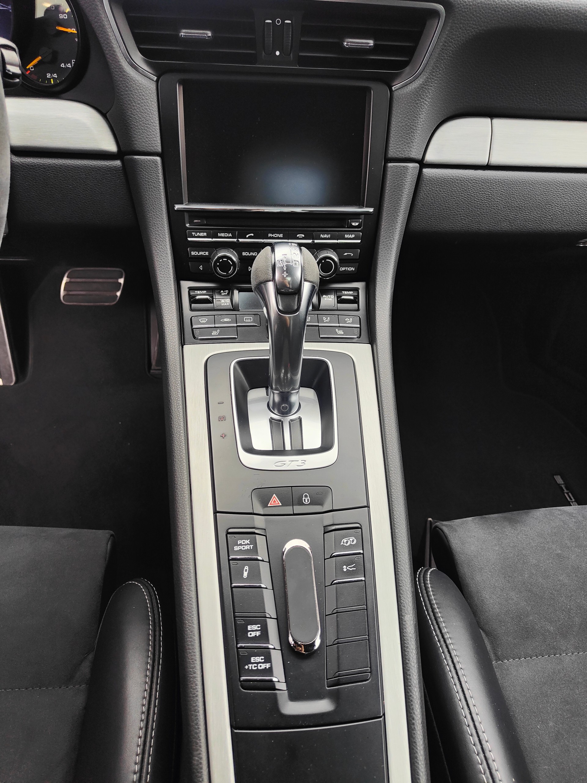 PORSCHE 911 GT3 PDK-image-12