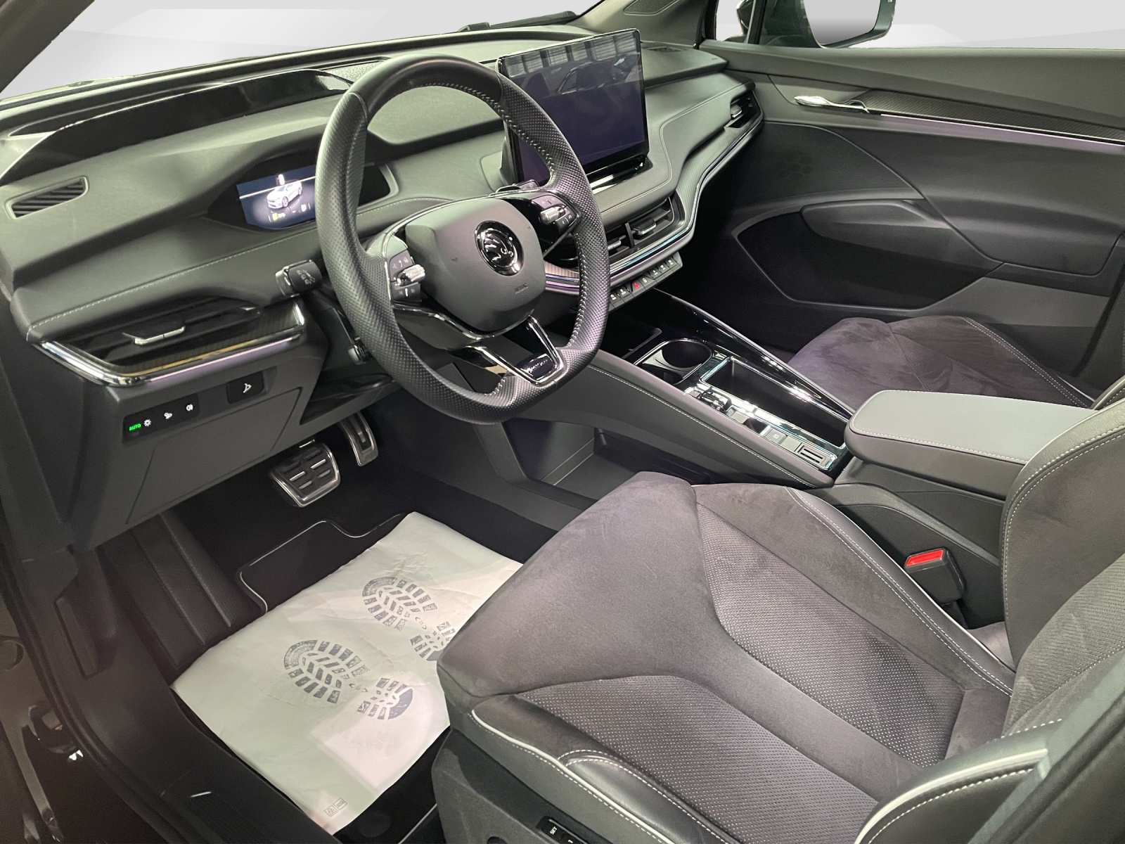 SKODA Enyaq iV 80x SportLine-image-6