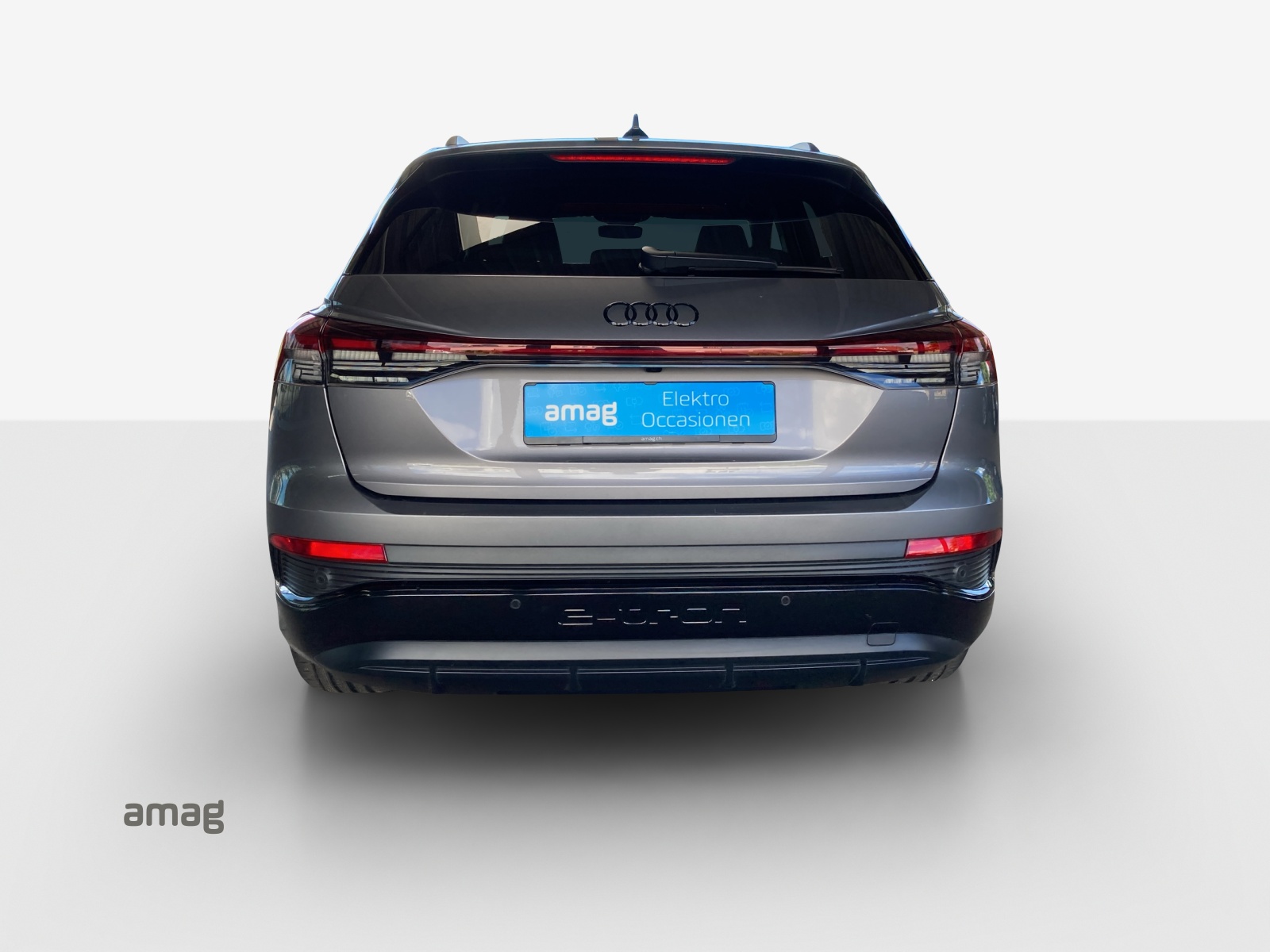 AUDI Q4 e-tron 50 quattro-image-3