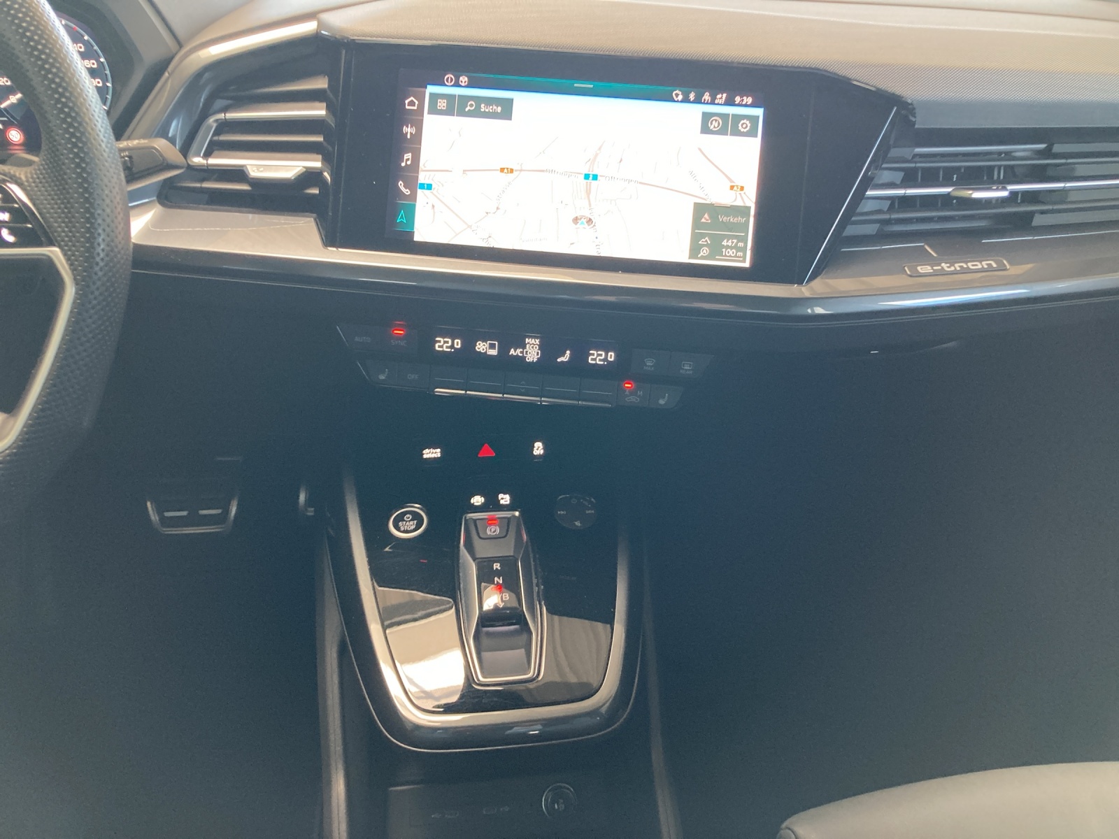 AUDI Q4 e-tron 50 quattro-image-10