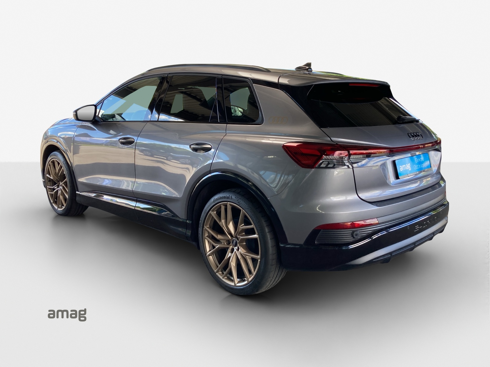 AUDI Q4 e-tron 50 quattro-image-2