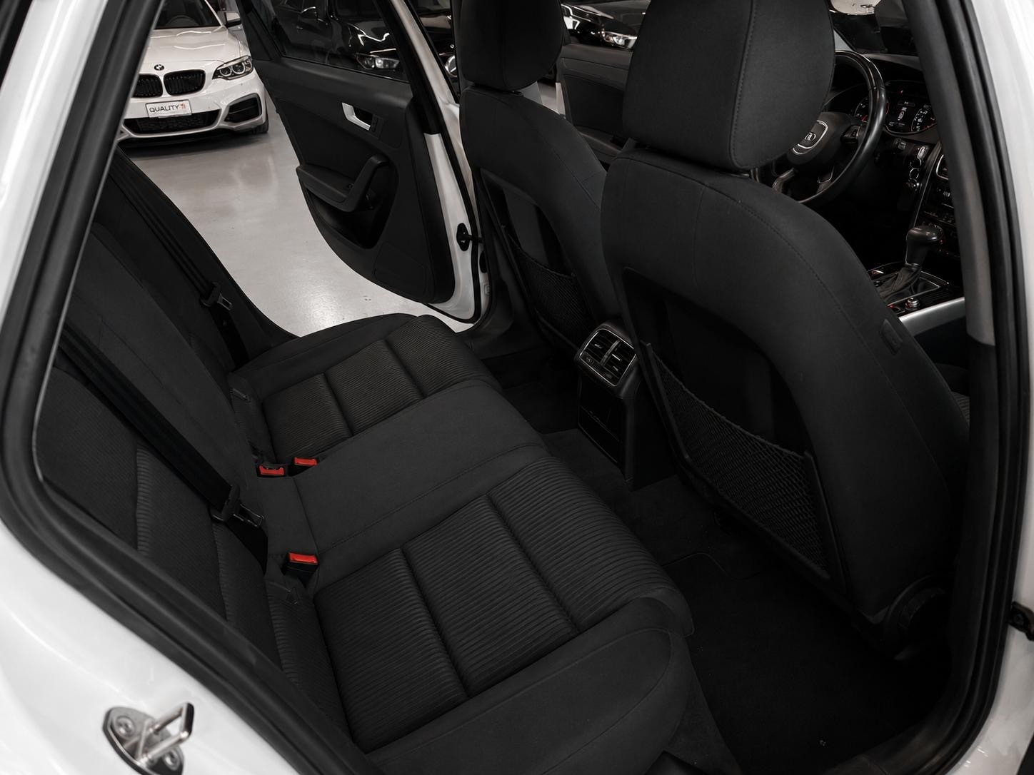 AUDI A4 Avant 1.8 TFSI multitronic-image-14