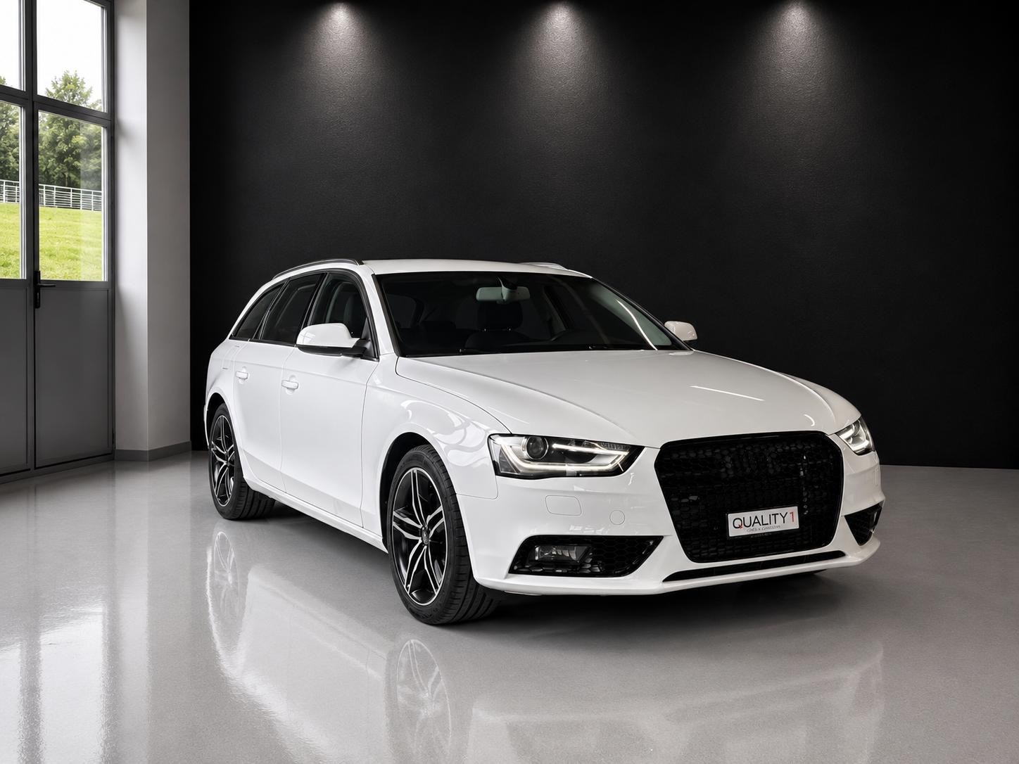 AUDI A4 Avant 1.8 TFSI multitronic-image-6