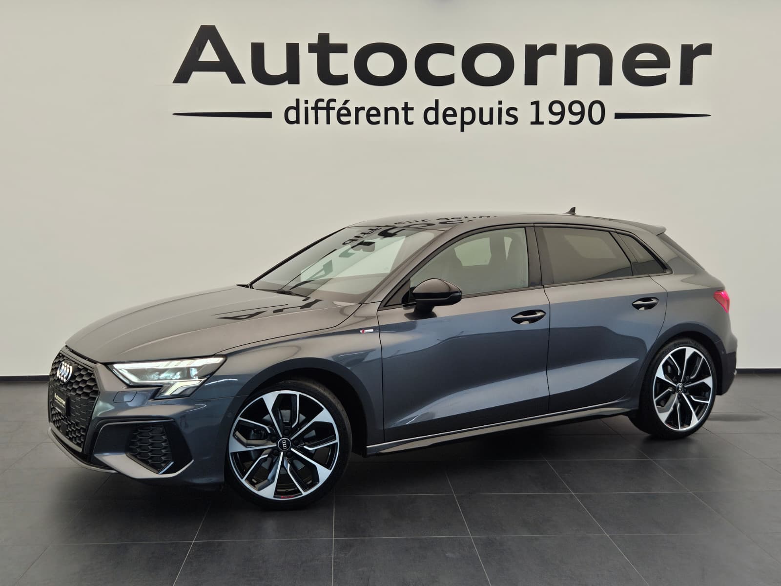 AUDI A3 Sportback 35 TFSI S line Attraction S-tronic