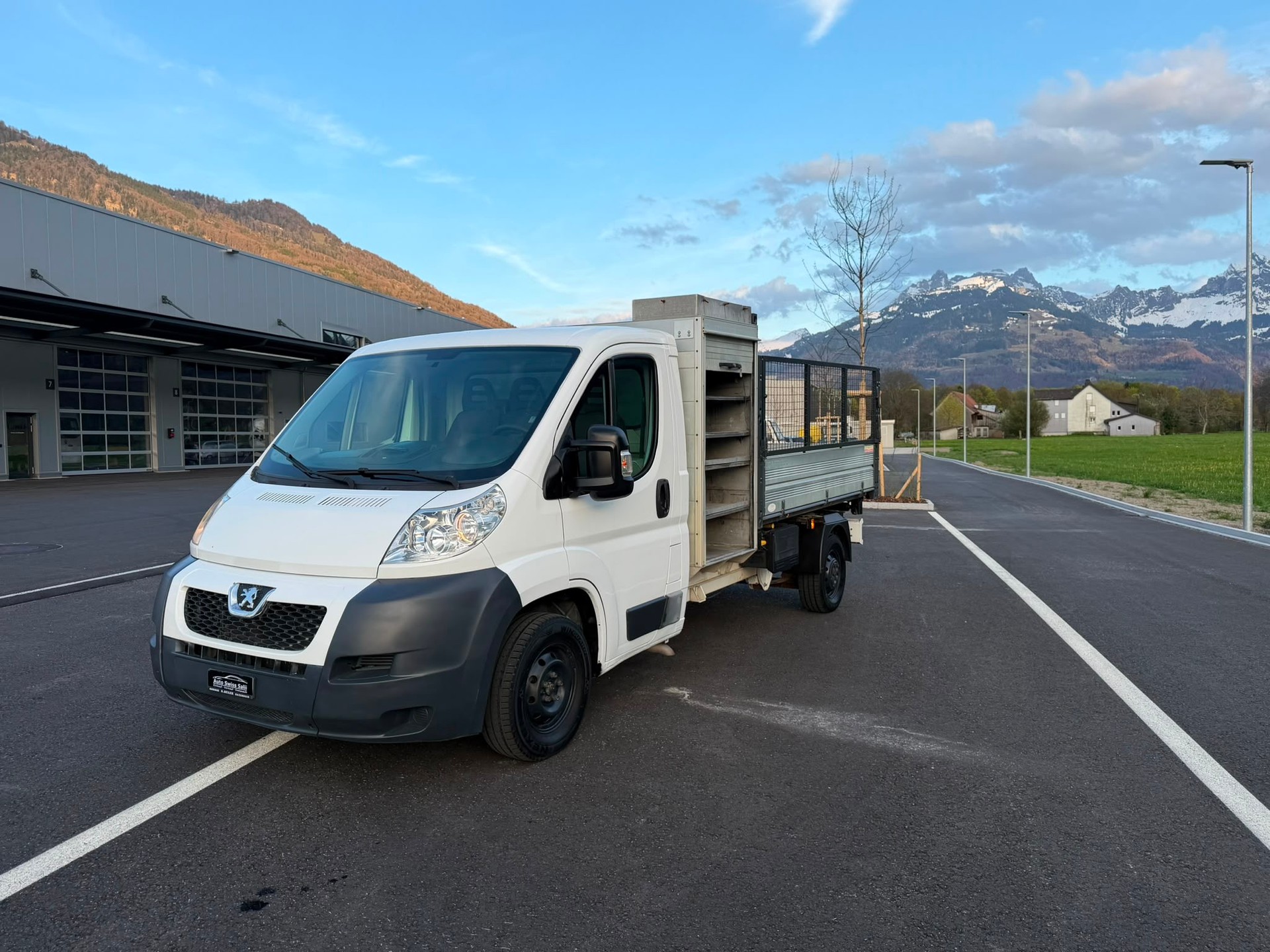 PEUGEOT Boxer 2.2 HDI 335-120-image-4