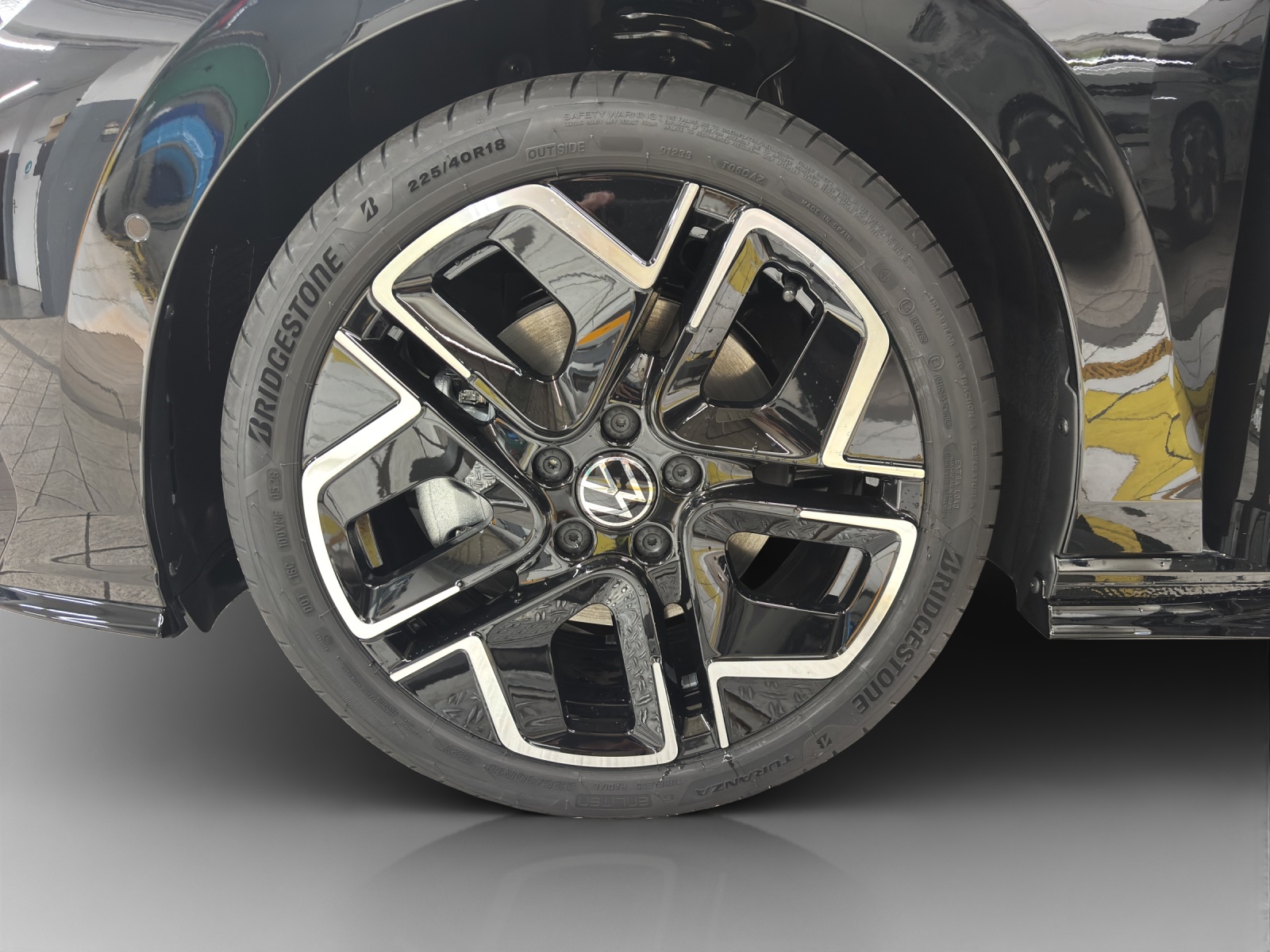 VW Golf Variant 2.0 TSI R-Line DSG 4 Motion-image-14