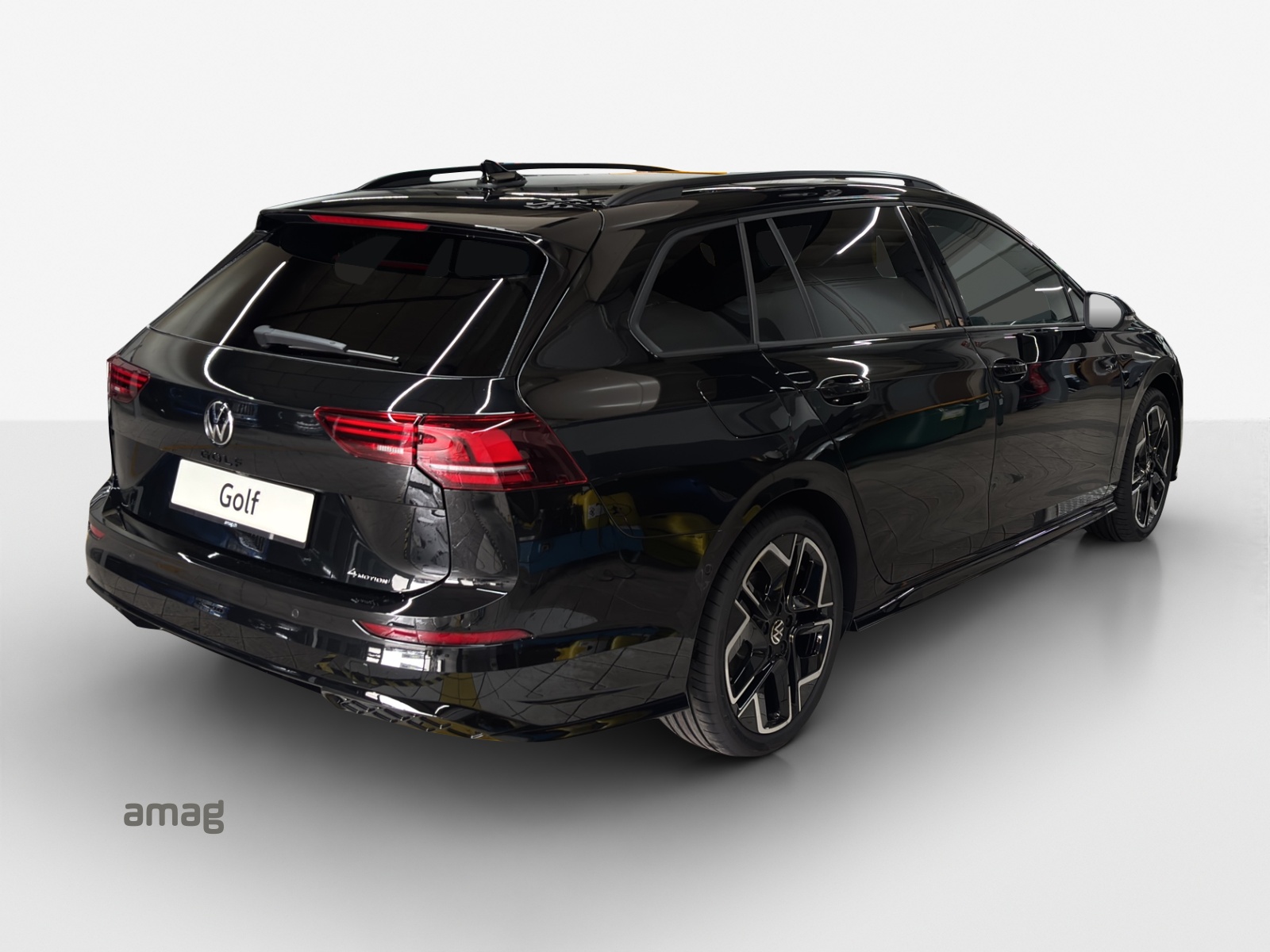 VW Golf Variant 2.0 TSI R-Line DSG 4 Motion-image-4