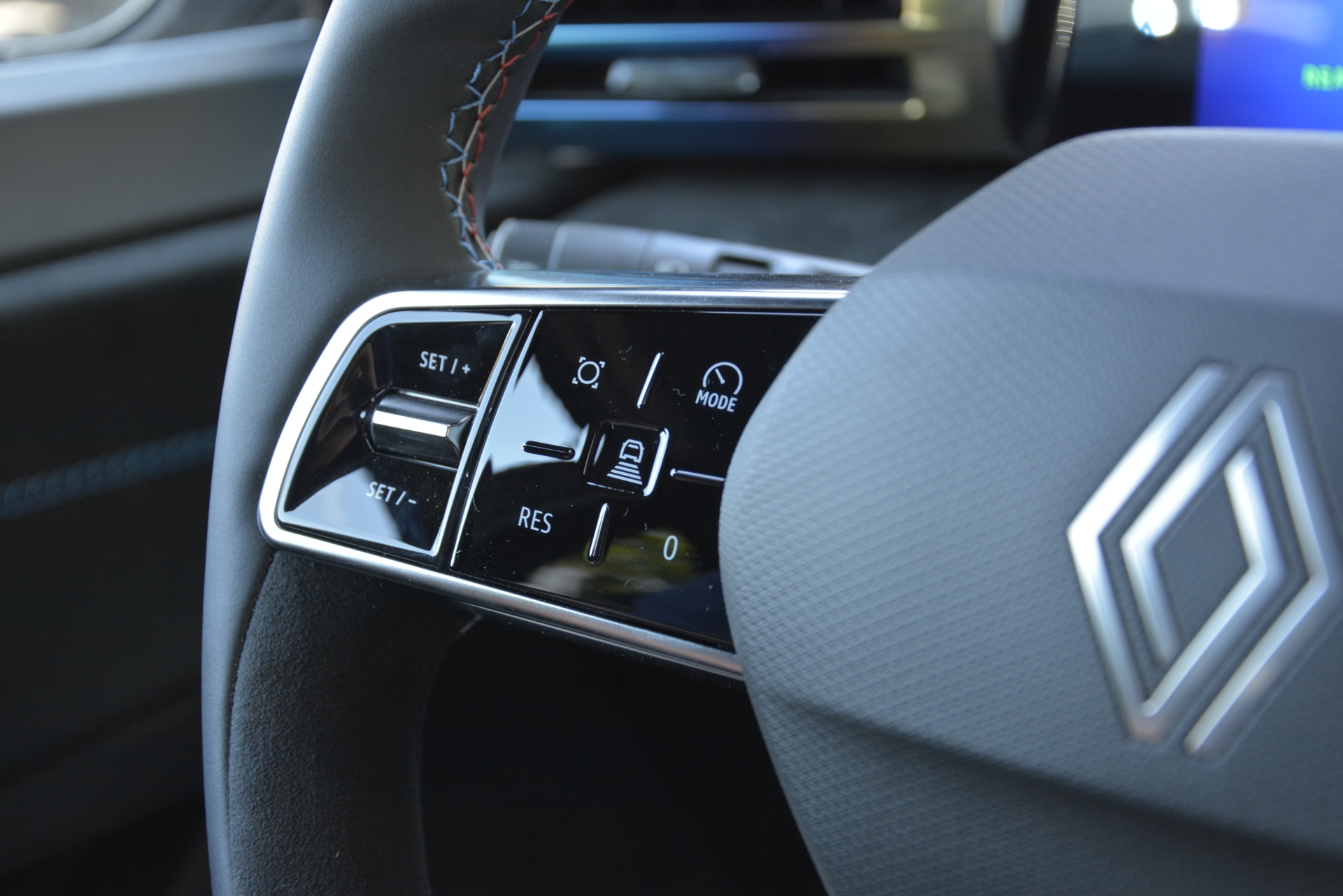 RENAULT CLIO esprit Alpine full hybrid E-Tech 160-image-11