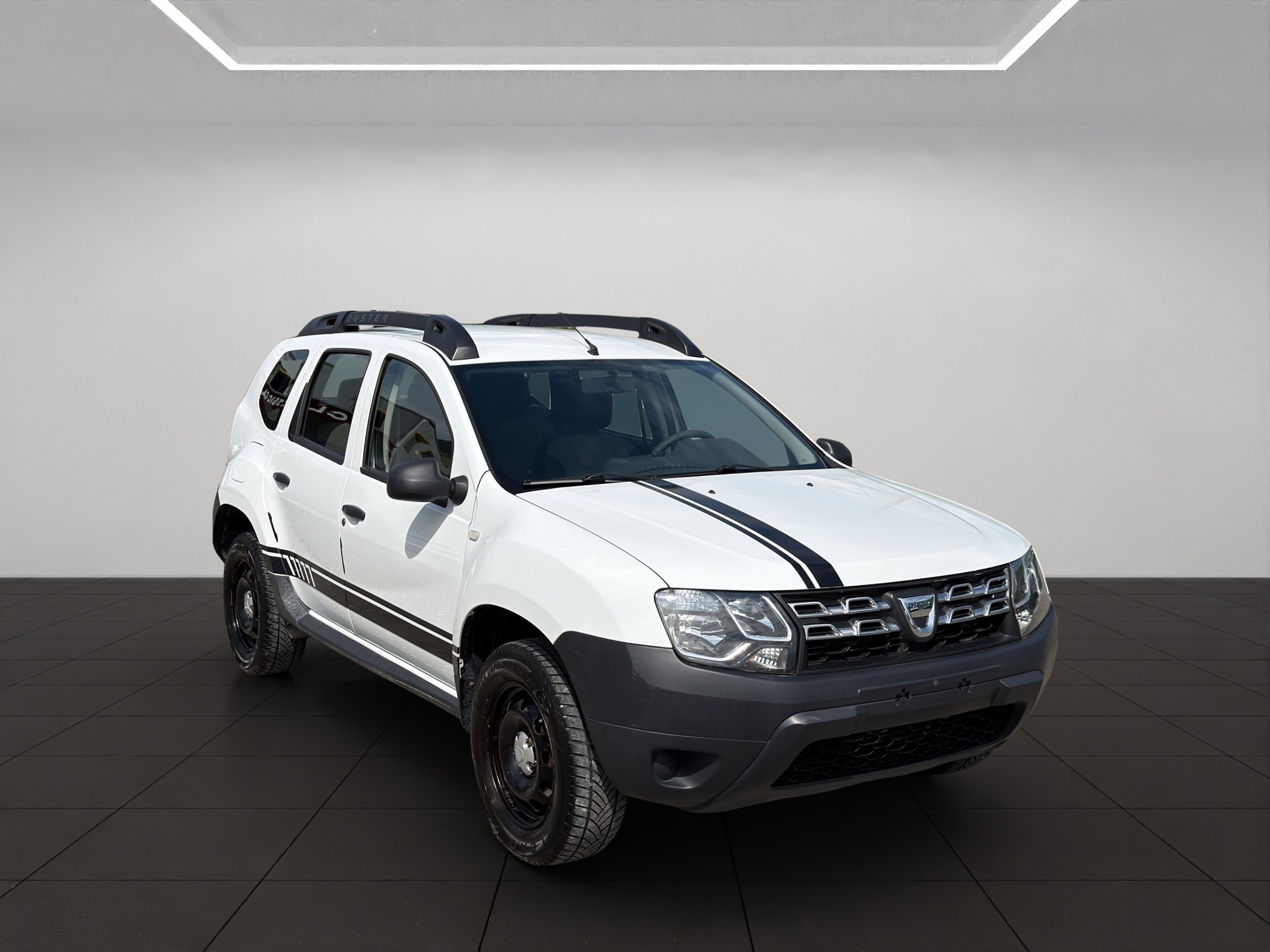 DACIA Duster 1.6 Lauréate 4x4-image-0