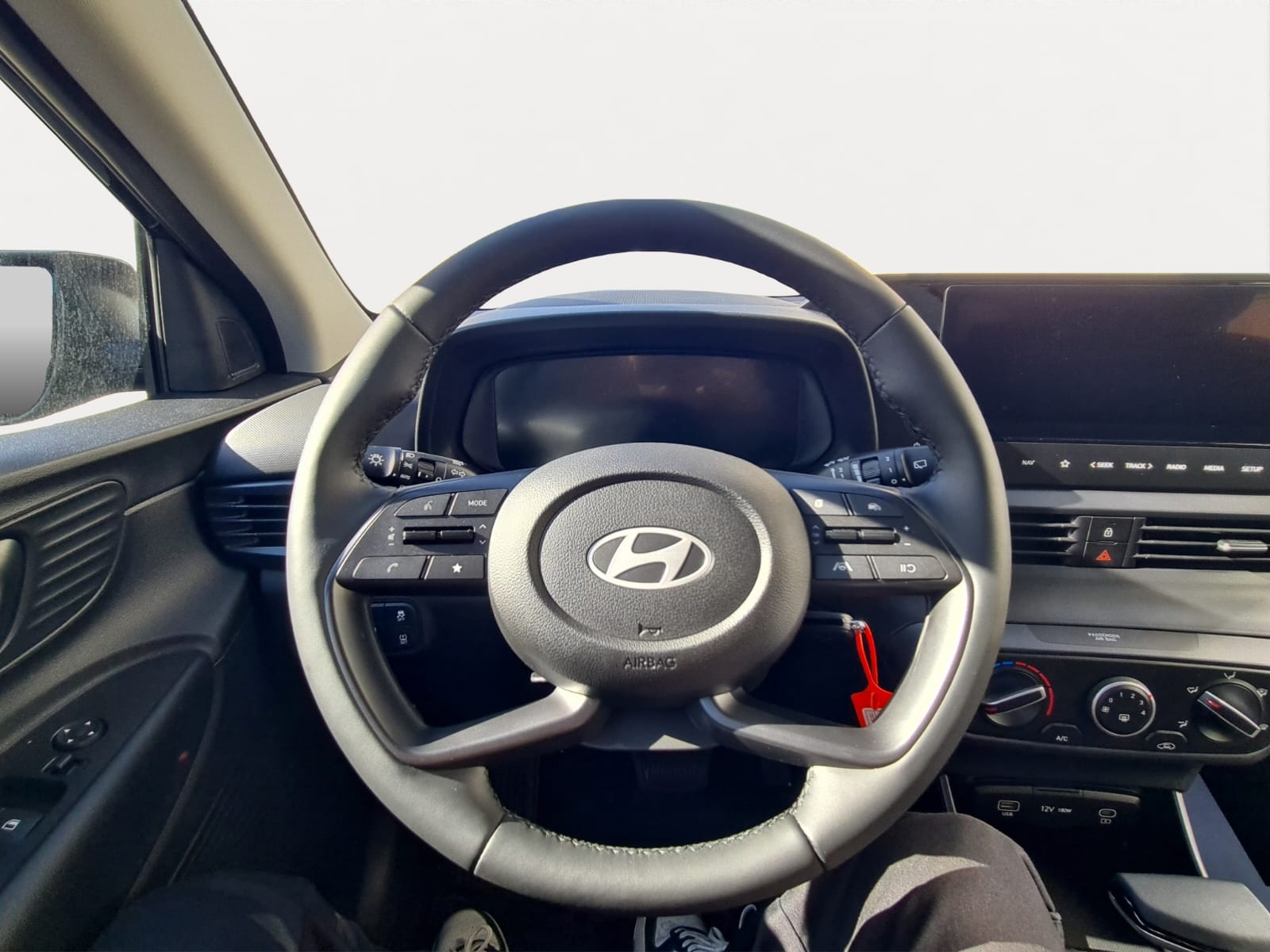 HYUNDAI i20 1.0 T-GDi Comfort DCT-image-9
