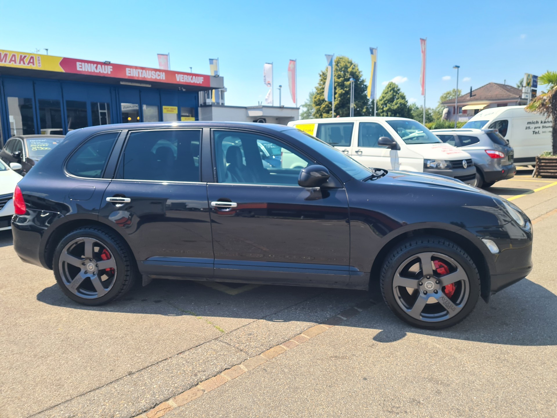 PORSCHE Cayenne Turbo-image-1
