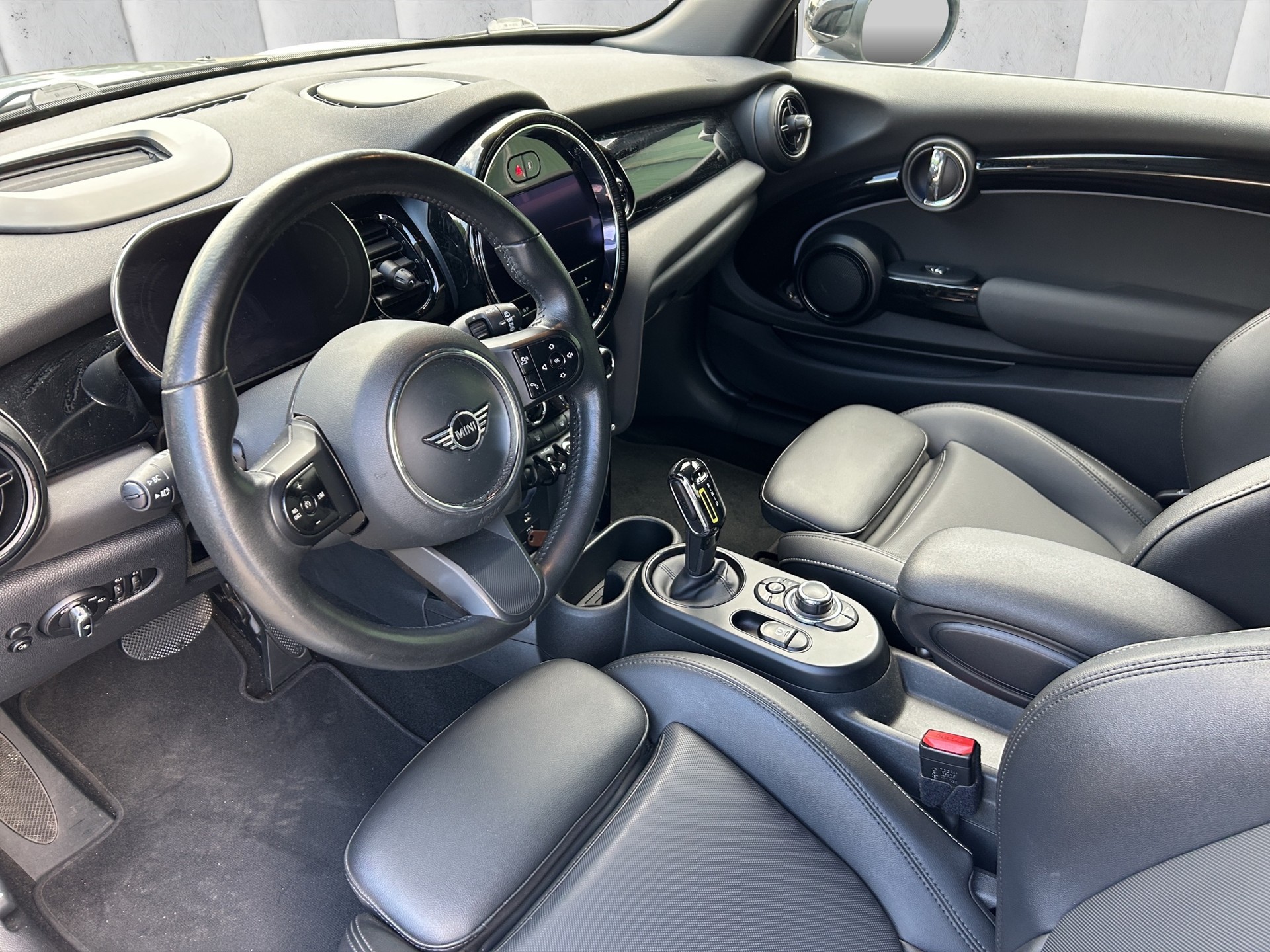 MINI Cooper SE-image-8