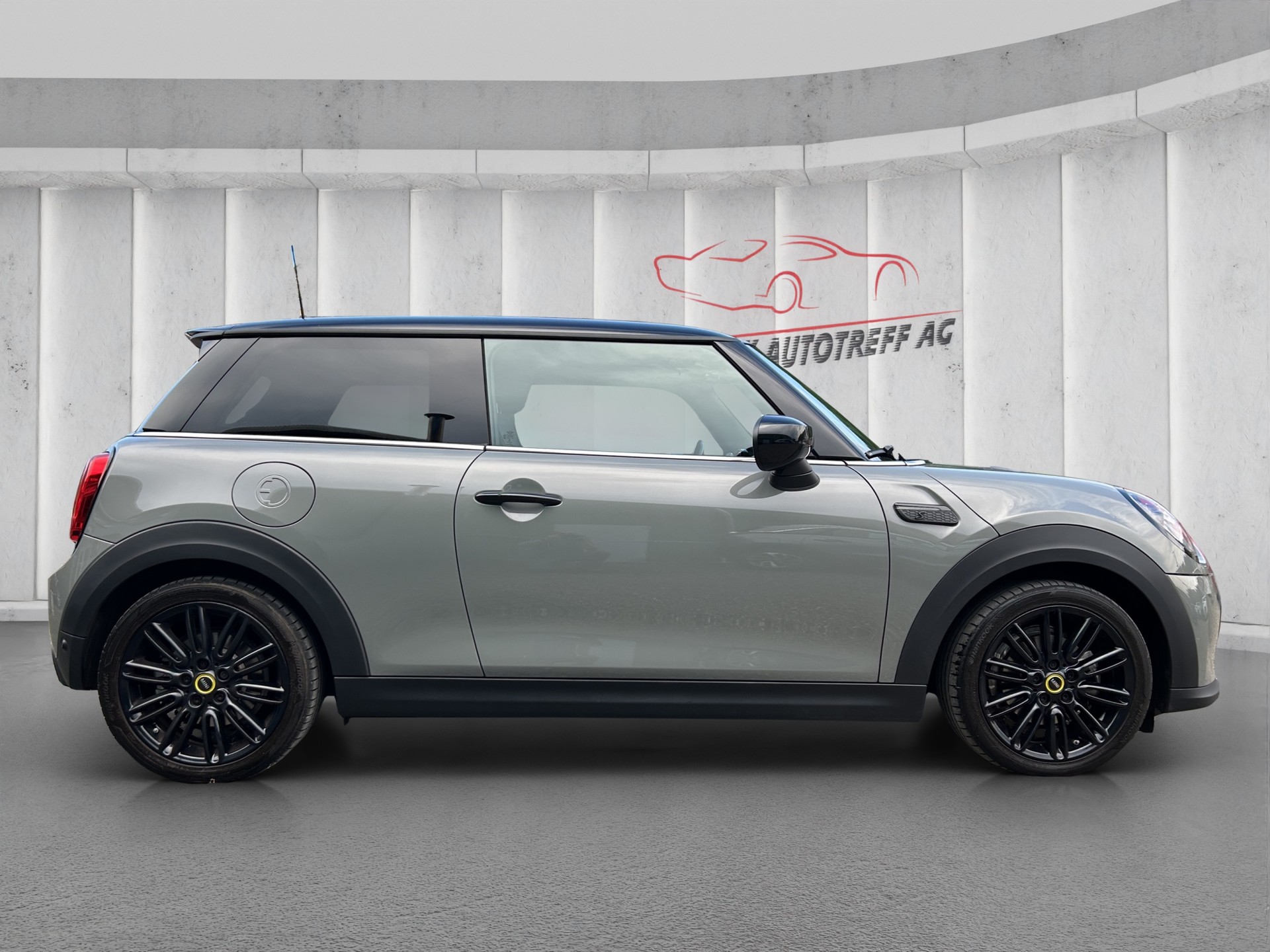 MINI Cooper SE-image-6