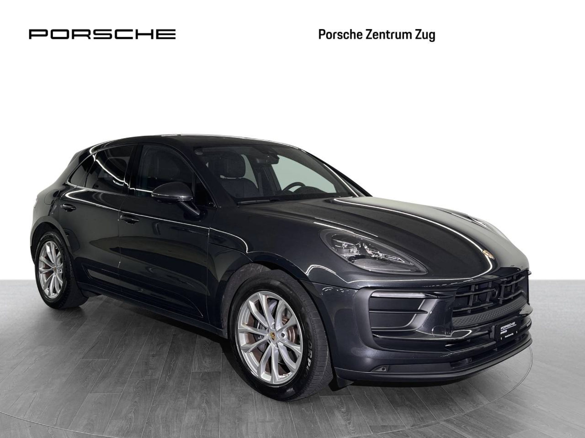 PORSCHE Macan-image-7