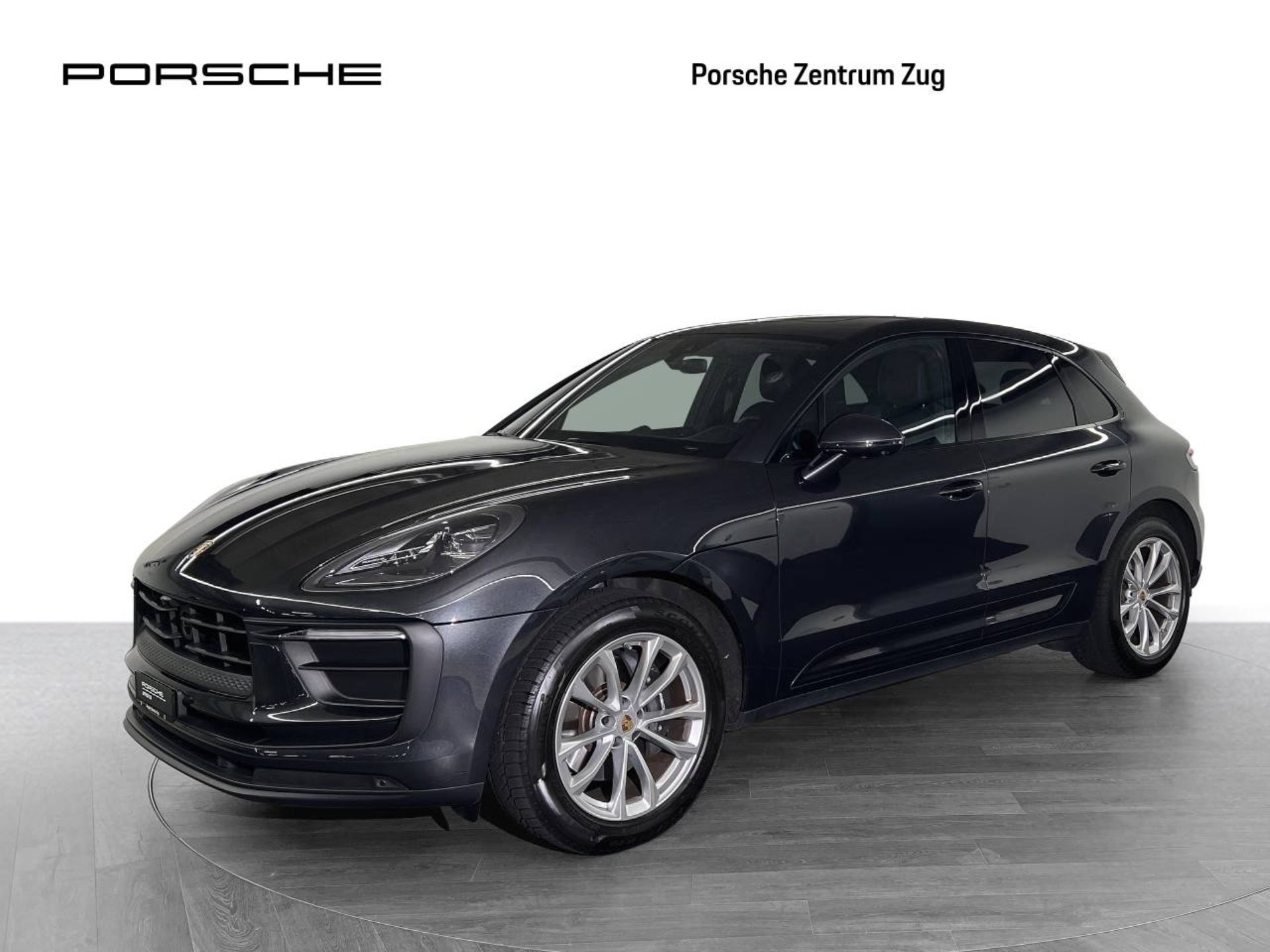 PORSCHE Macan-image-0