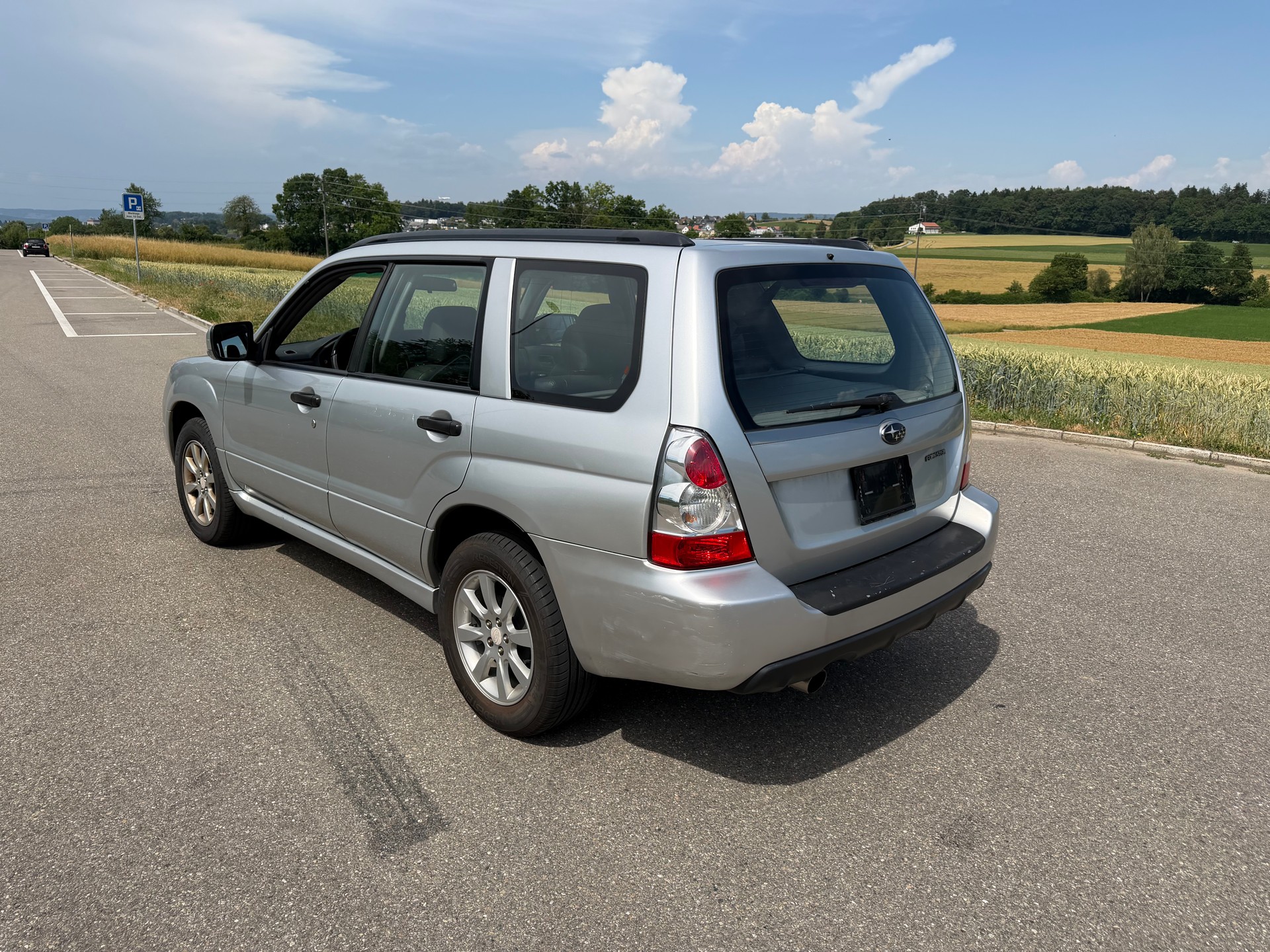 SUBARU Forester 2.0X Limited (Club)-image-2