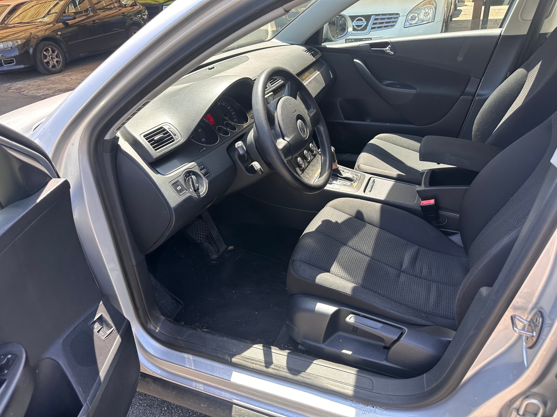 VW Passat Variant 2.0 TDI Comfortline-image-9